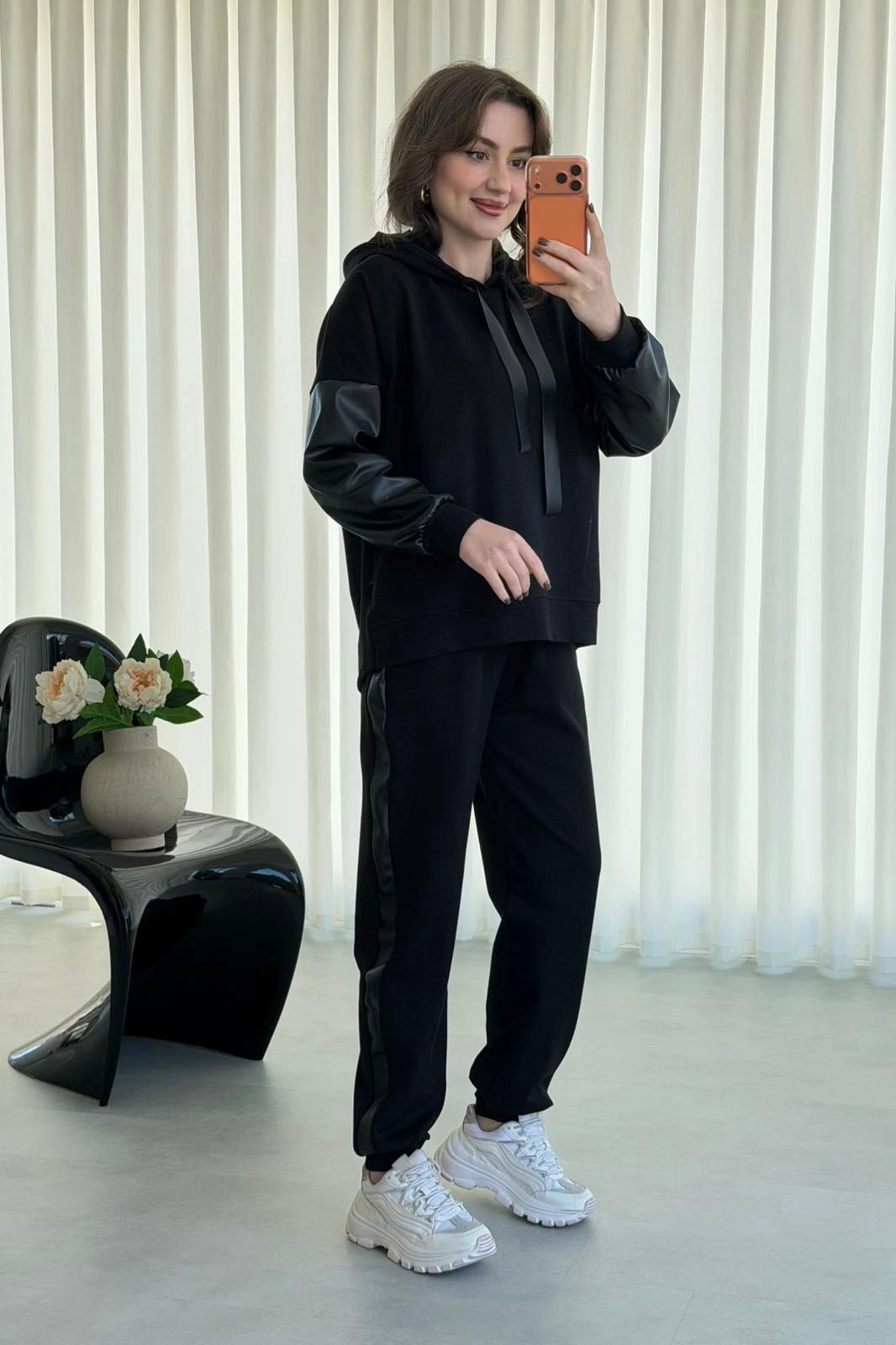 Deri Detaylı İkili Takım