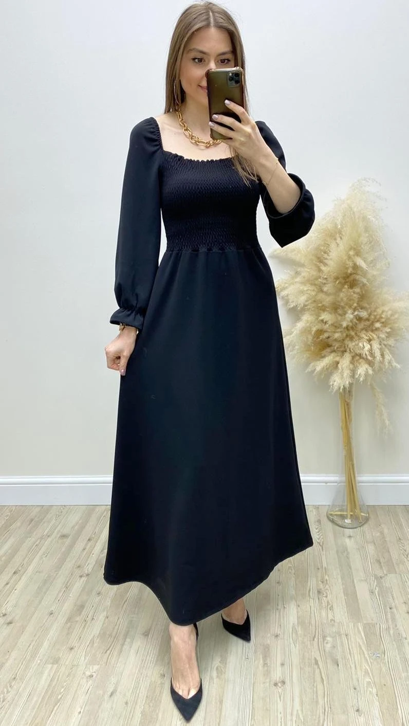 Maksi Gipeli Kare Yaka Kloş Elbise Siyah