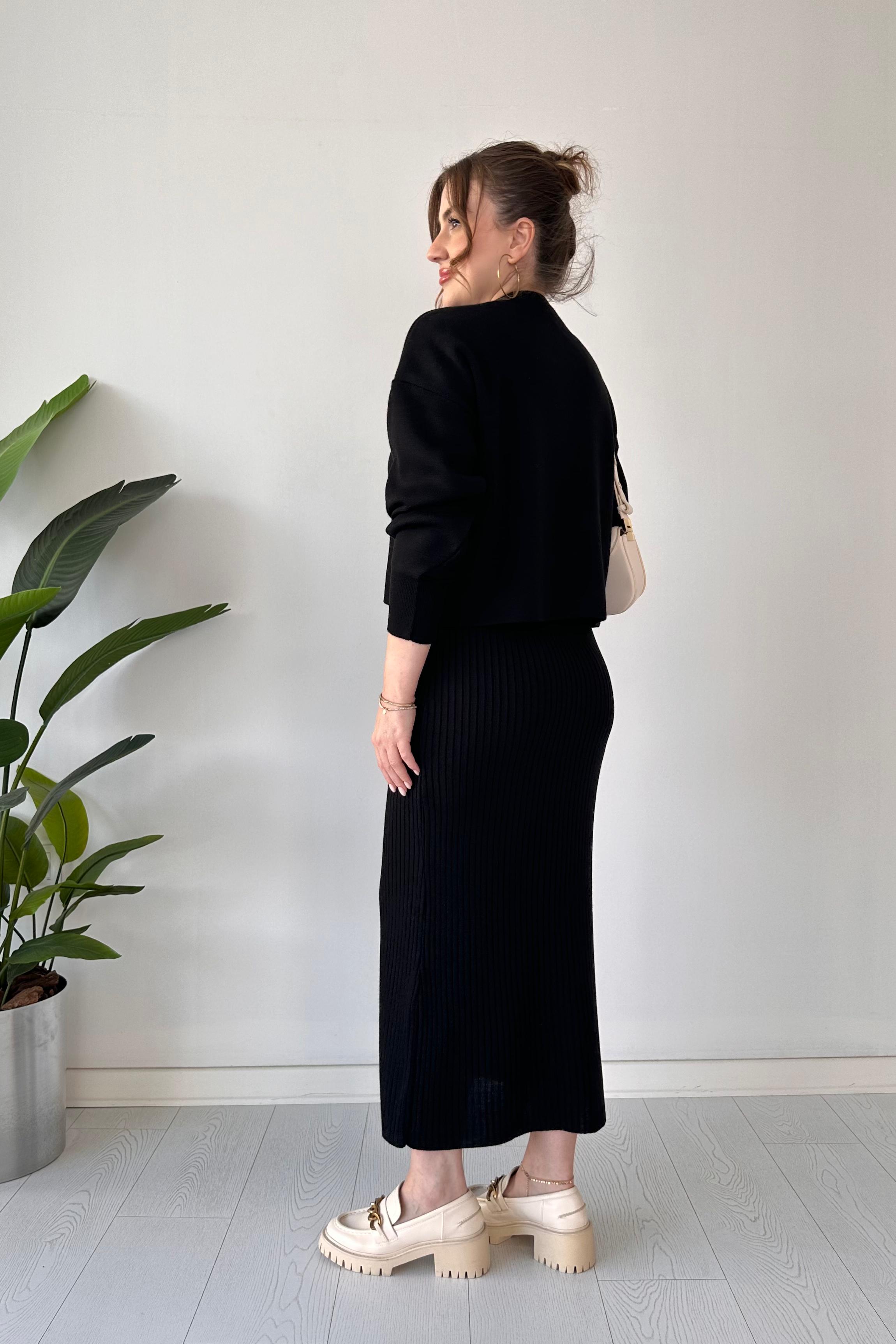 İnci Yakalı Kazak Elbise Takım