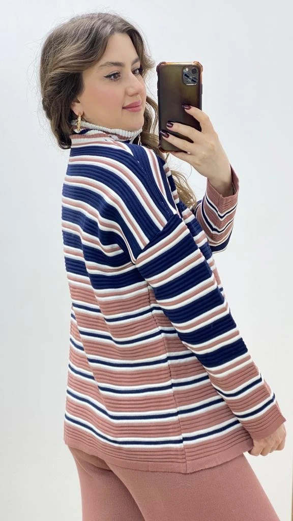 Çizgili Triko Takım Pudra