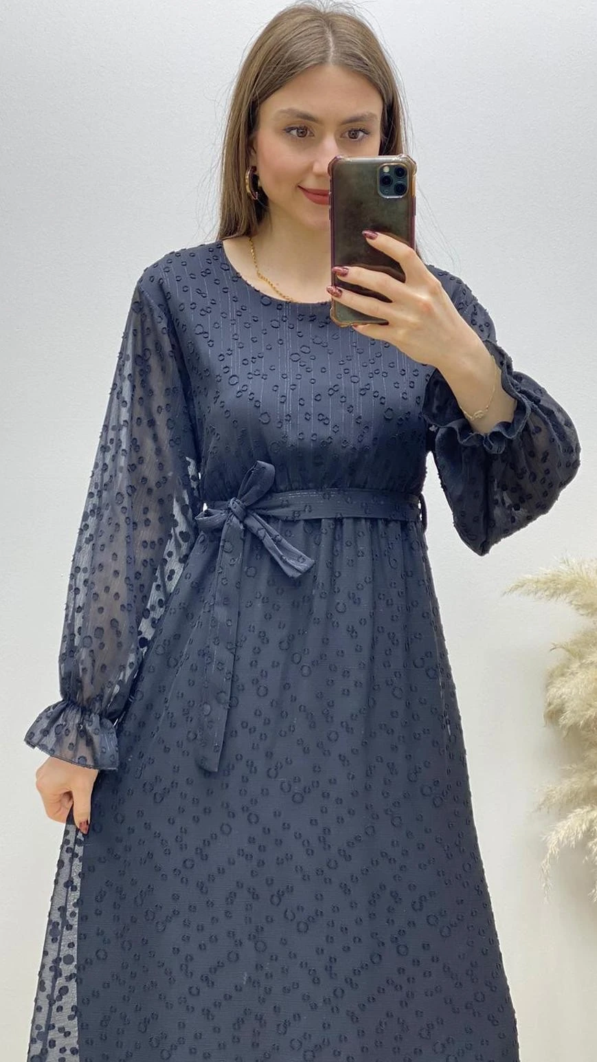 Maksi Kabartmalı Şifon Elbise Siyah