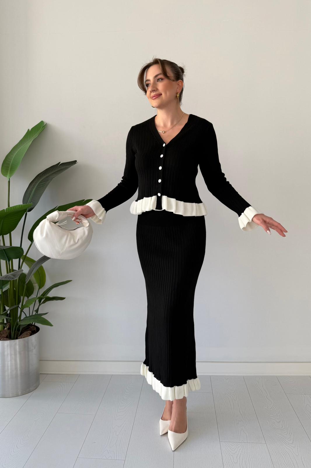 Volanlı Triko Takım - Siyah