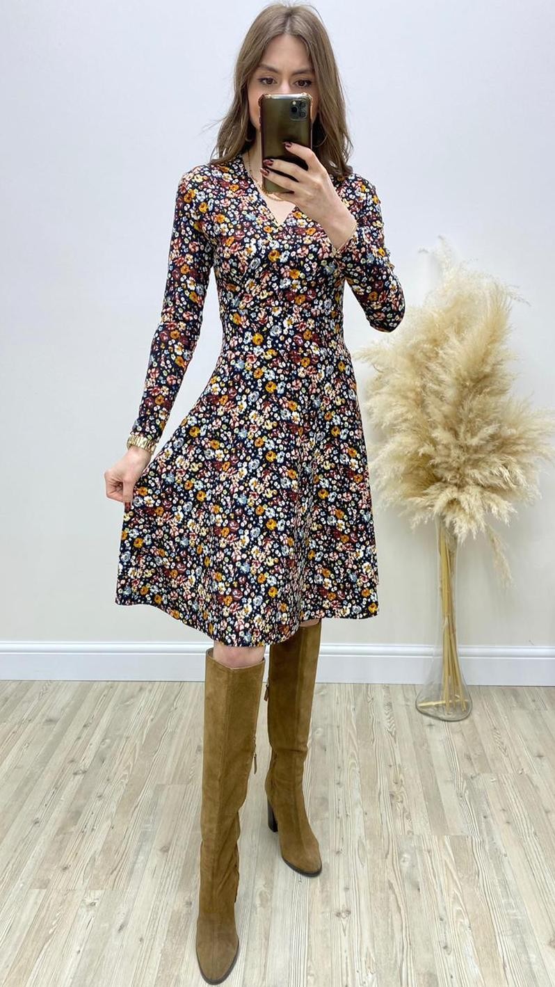 Turuncu Çiçek Desenli Kloş Elbise