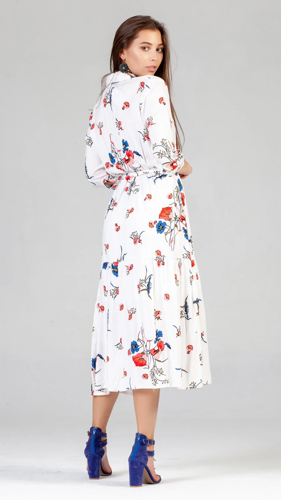Çiçekli İri Düğmeli Elbise Beyaz