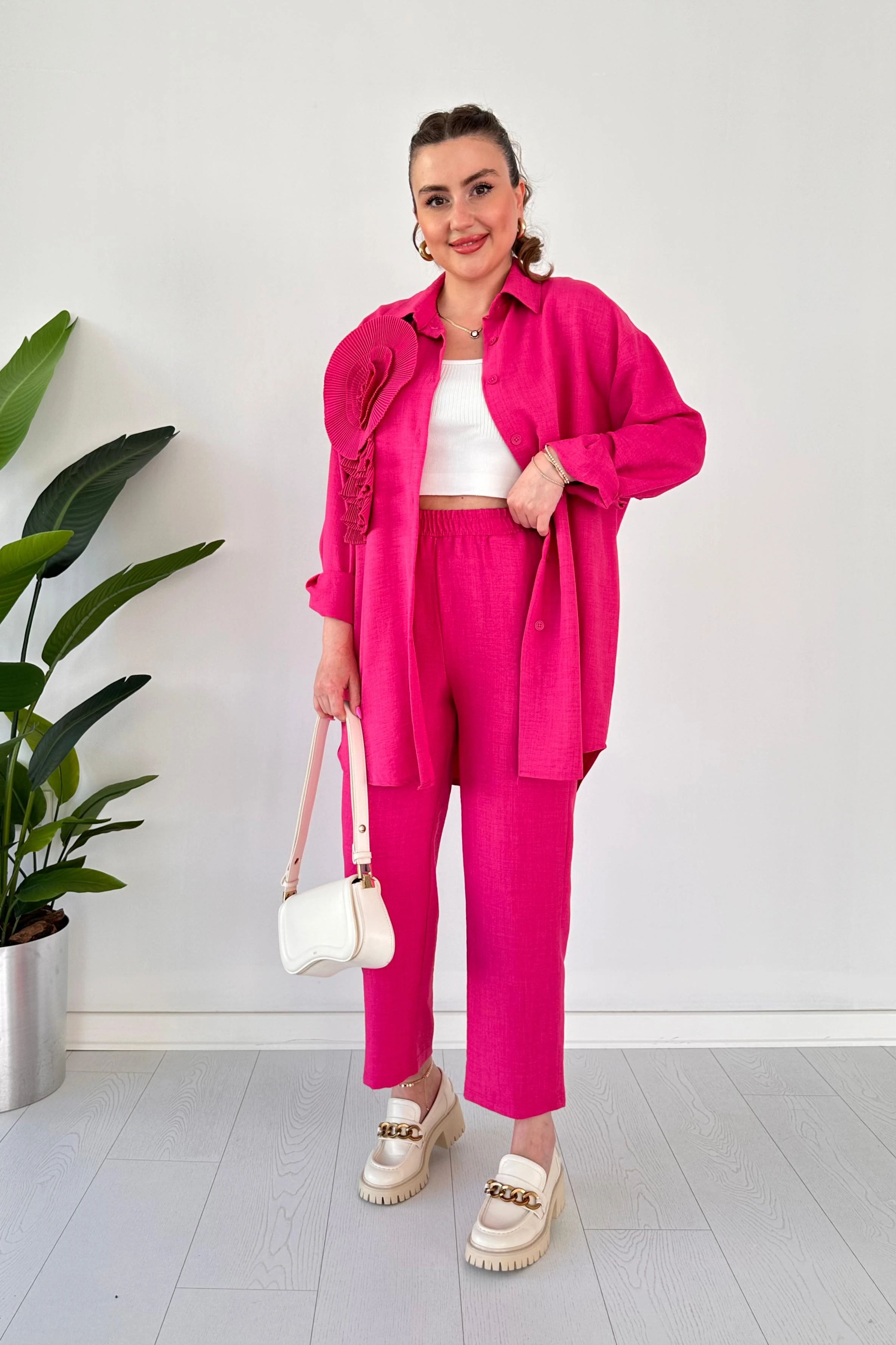 Çiçek Detay Keten Takım