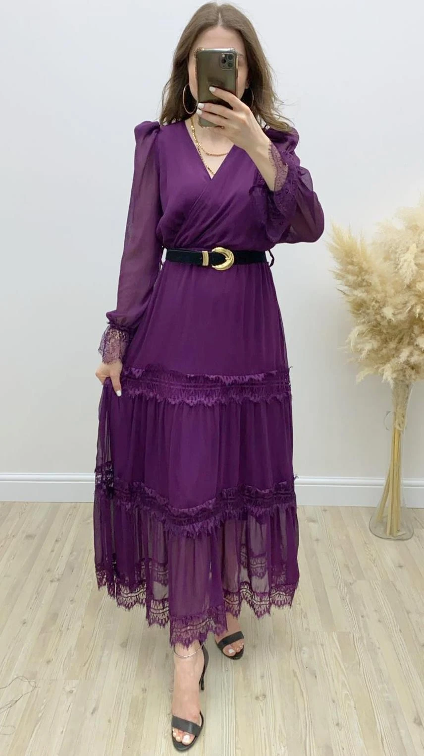 Kruvaze Kemerli Dantelli Şifon Elbise Mürdüm