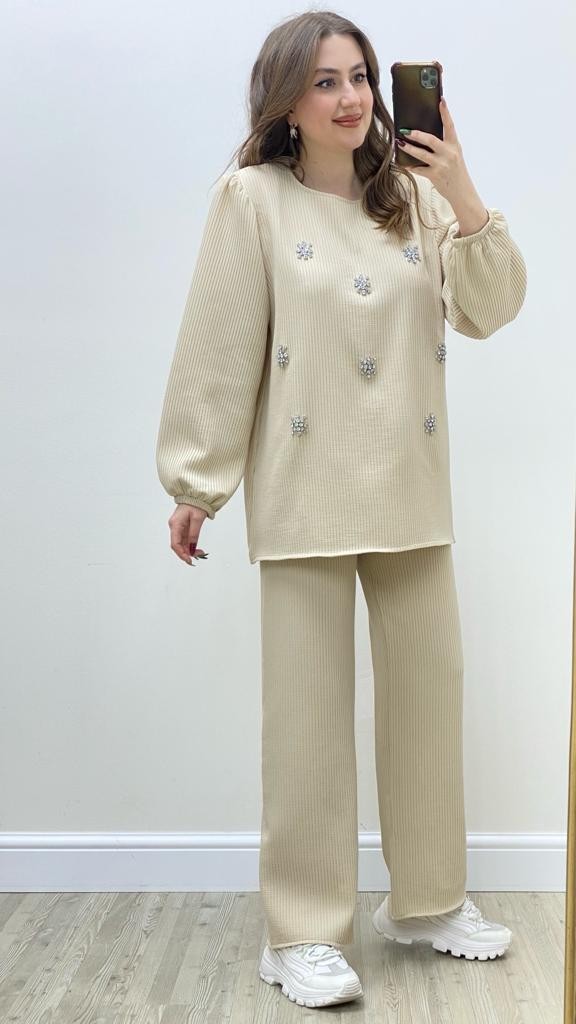 Taşlı İkili Takım Bej