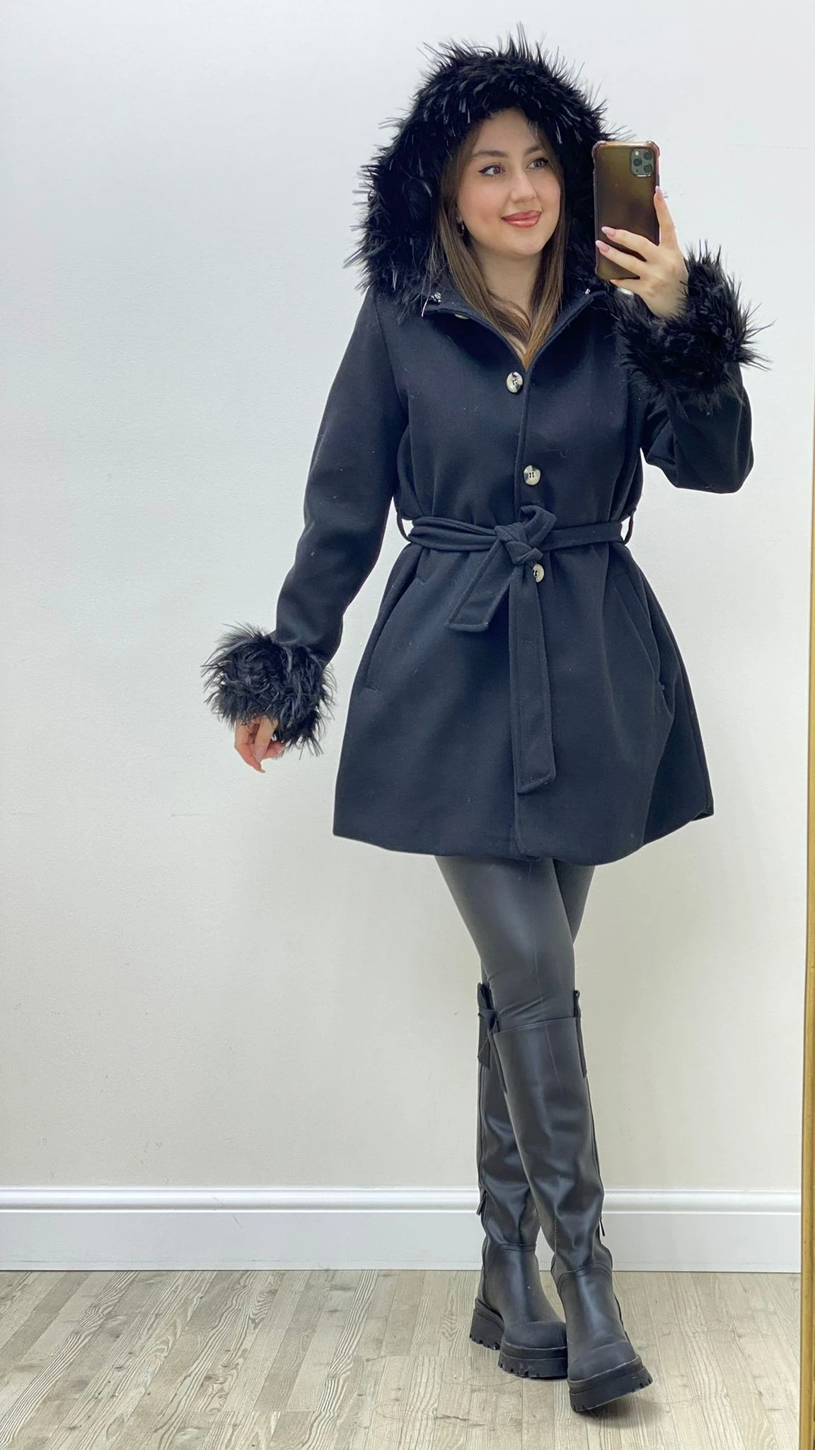 Kürklü Kaşe Kaban Siyah