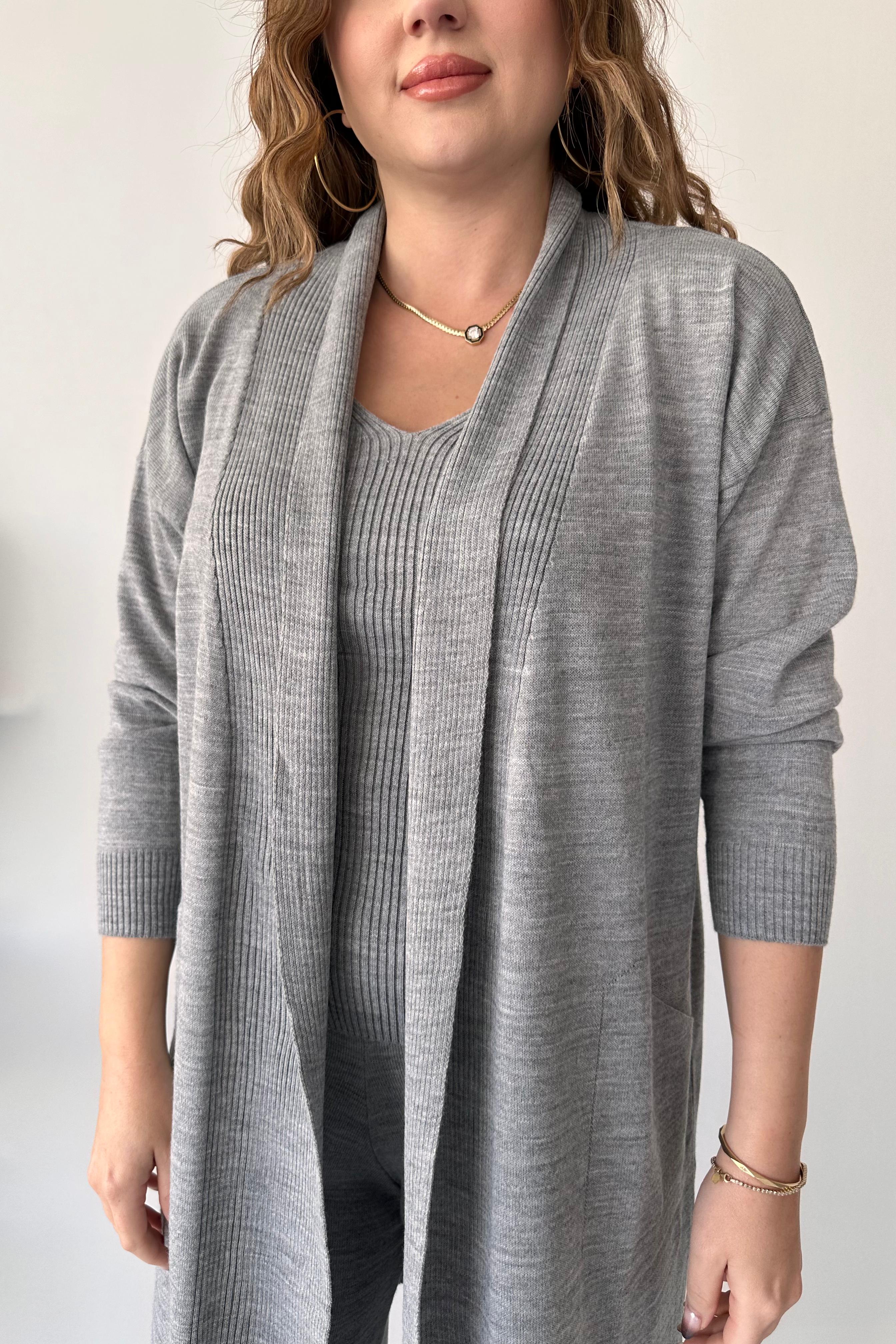 Uzun Hırkalı Üçlü Triko Takım