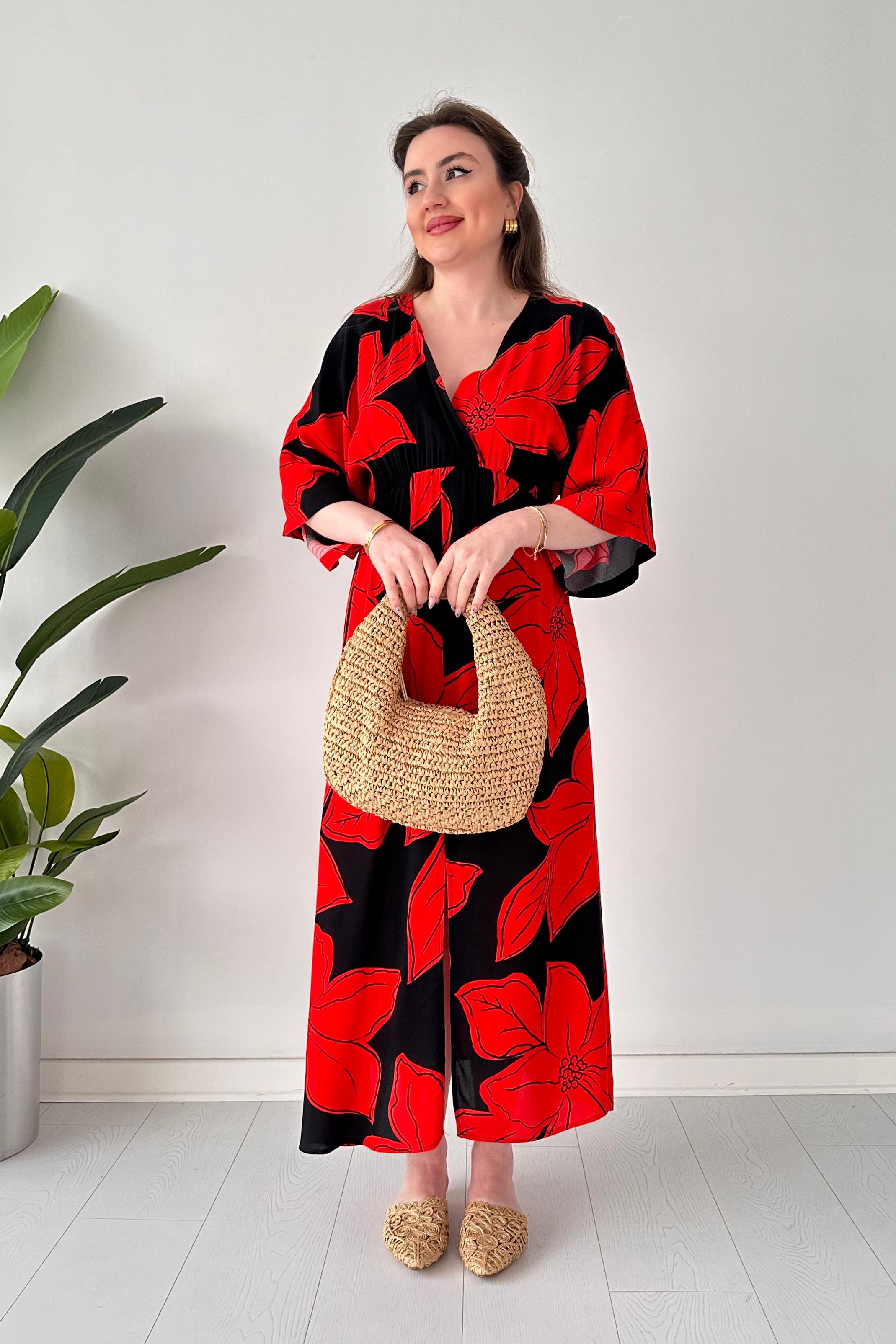 Lilyum Yarasa Elbise