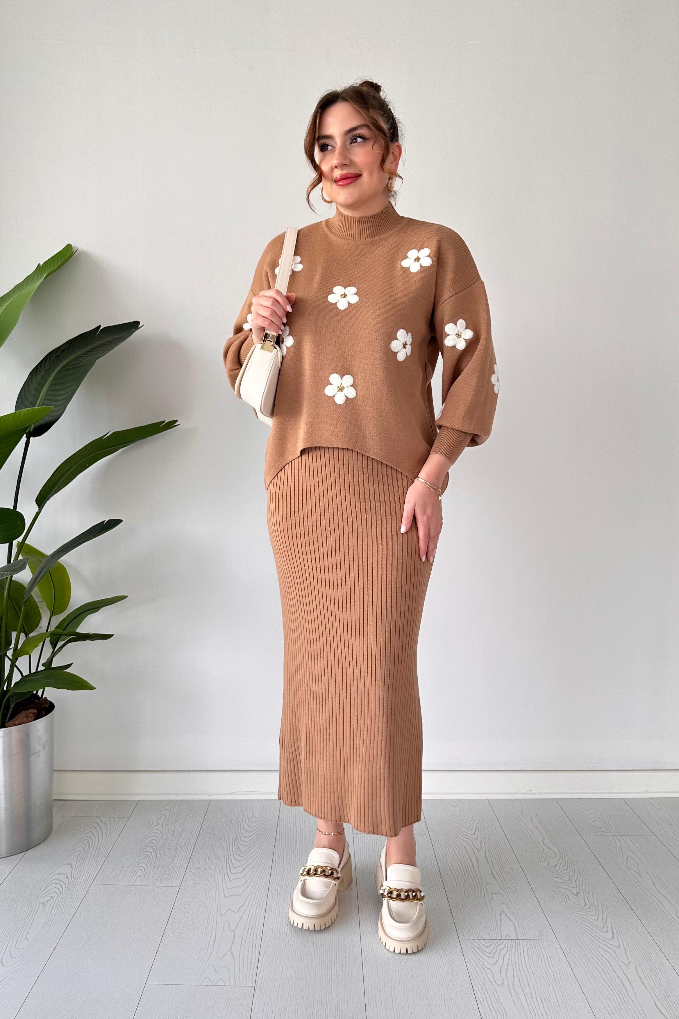 Papatyalı Kazak Elbise Takım