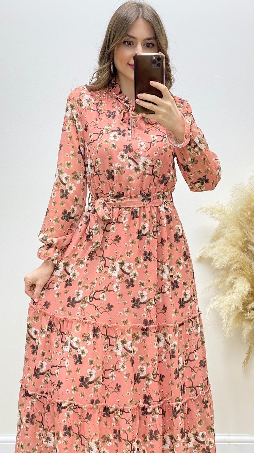 Kiraz Çiçeği Desen Şifon Elbise Pudra