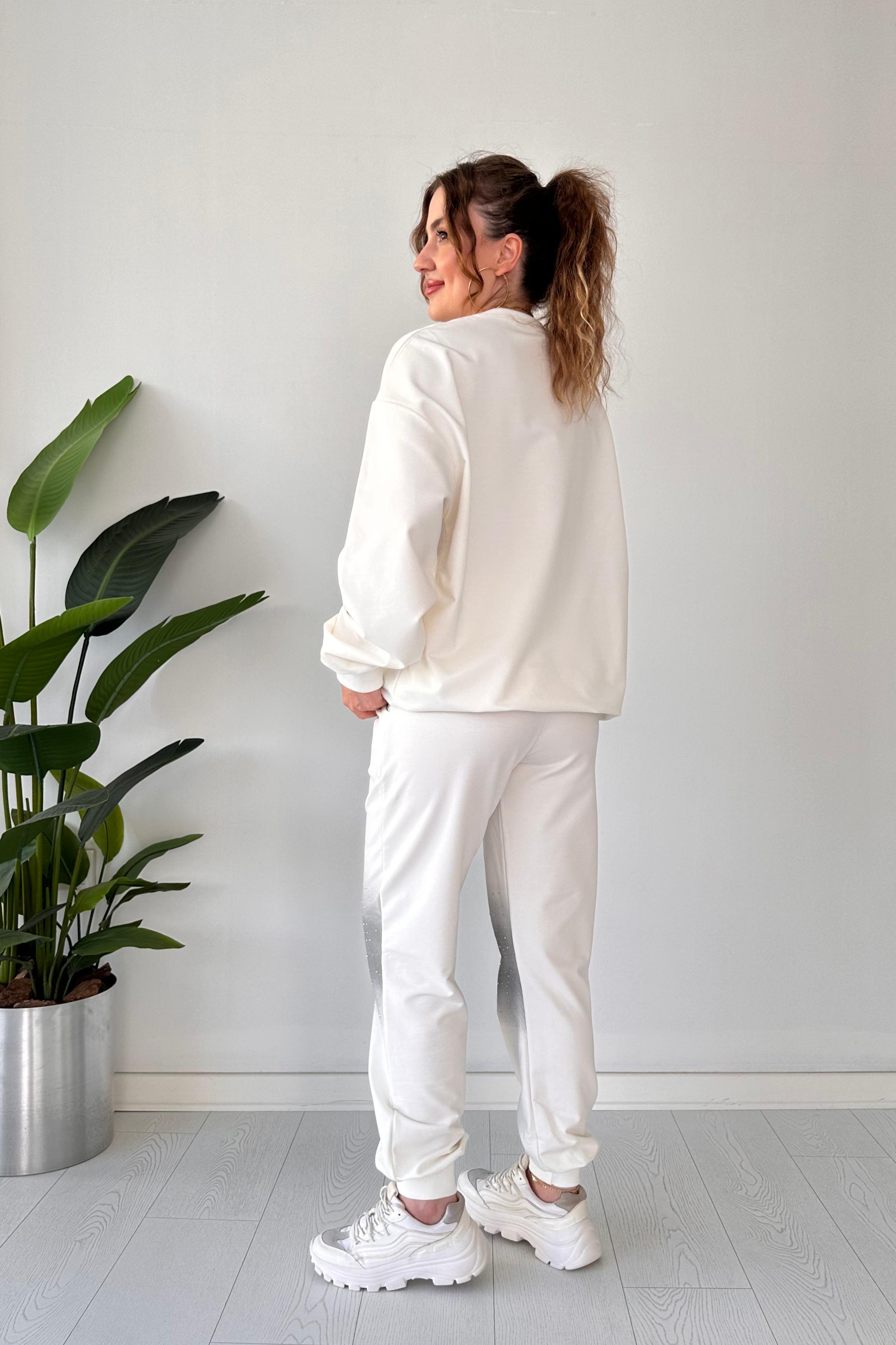 Taşlı Eşofman Takımı