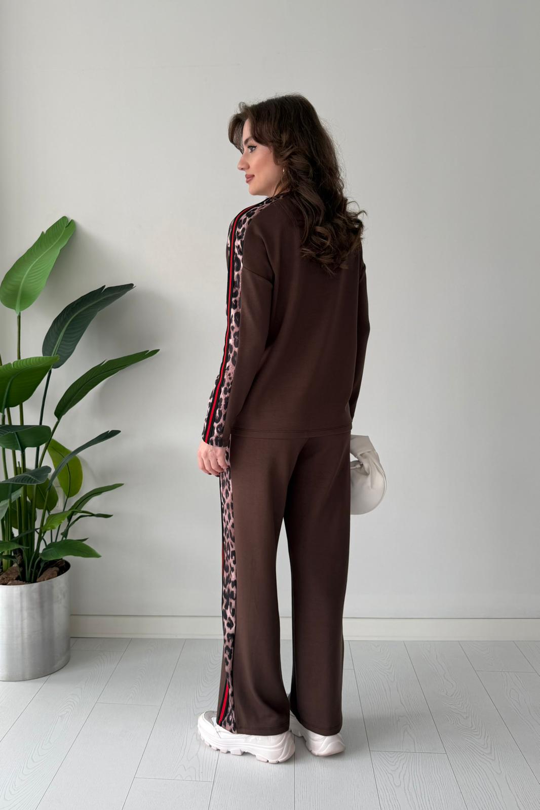 Kırmızı Şeritli Leopar Takım