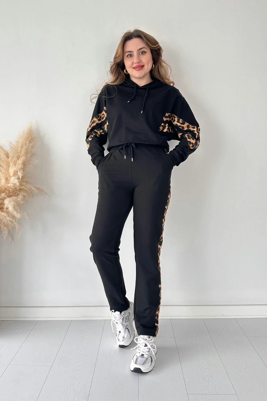 Leopar Şeritli Eşofman Takımı