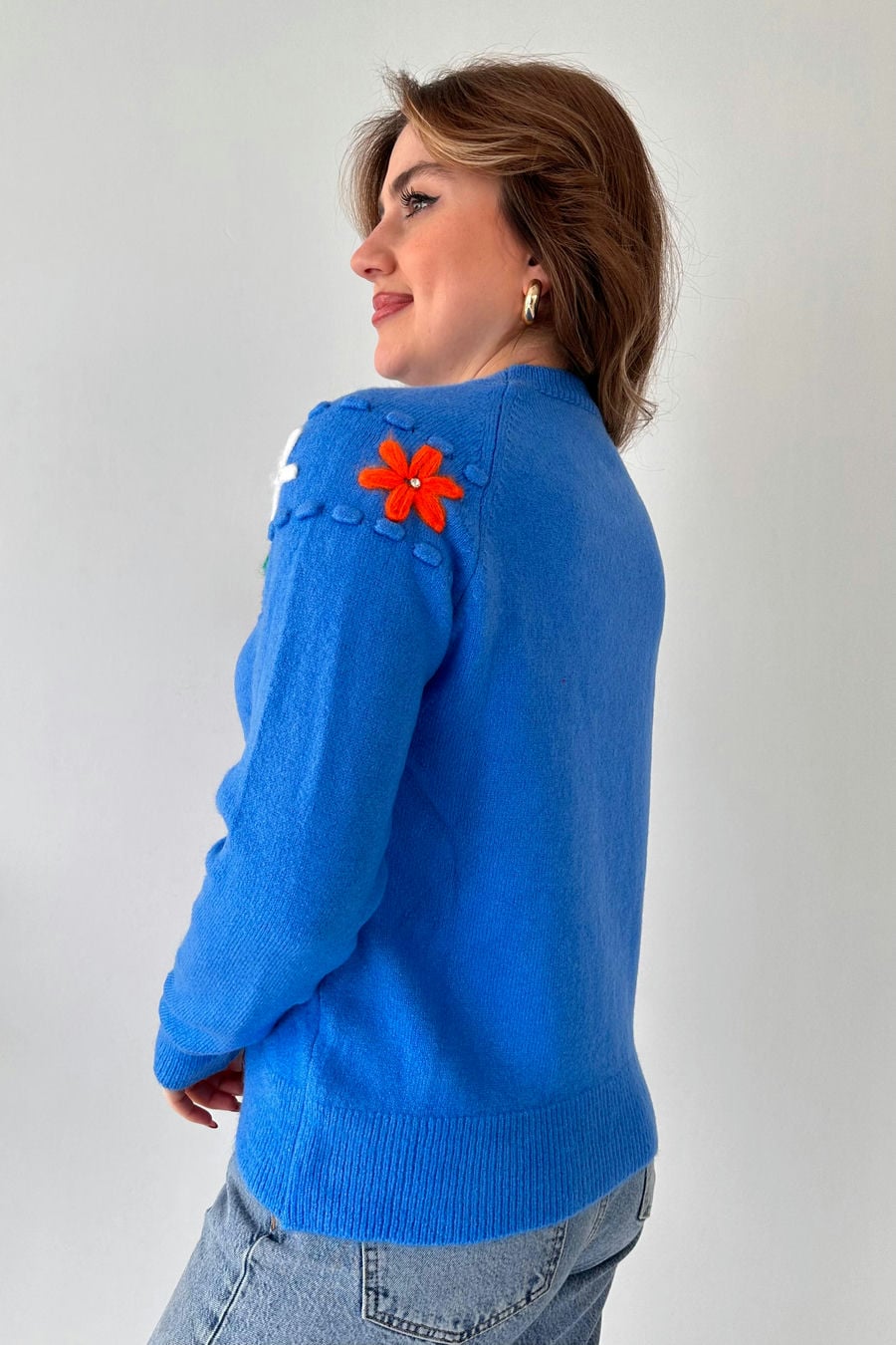 Renkli Nakışlı Yumoş Kazak