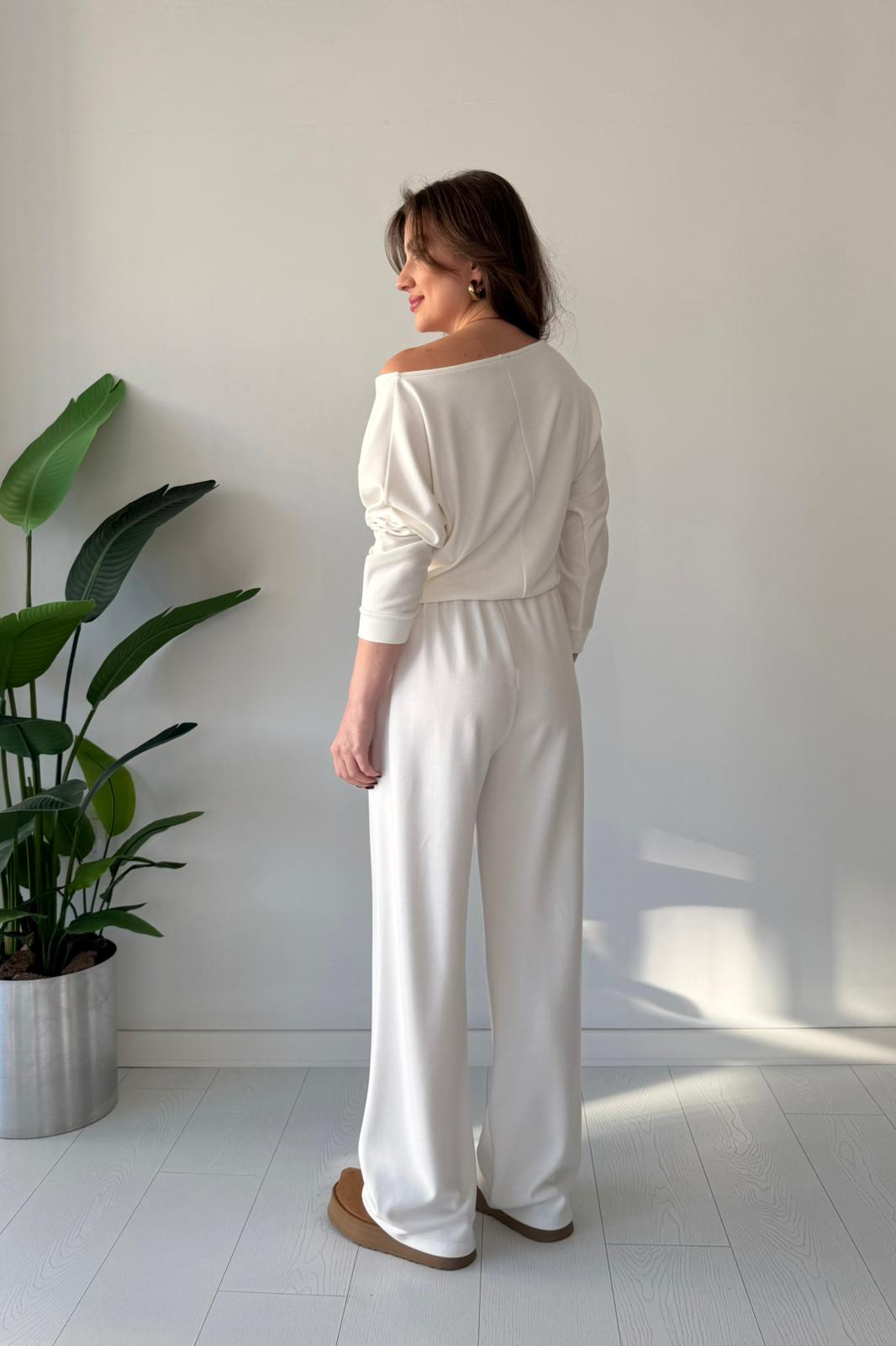 Kayık Yaka Modal Takım