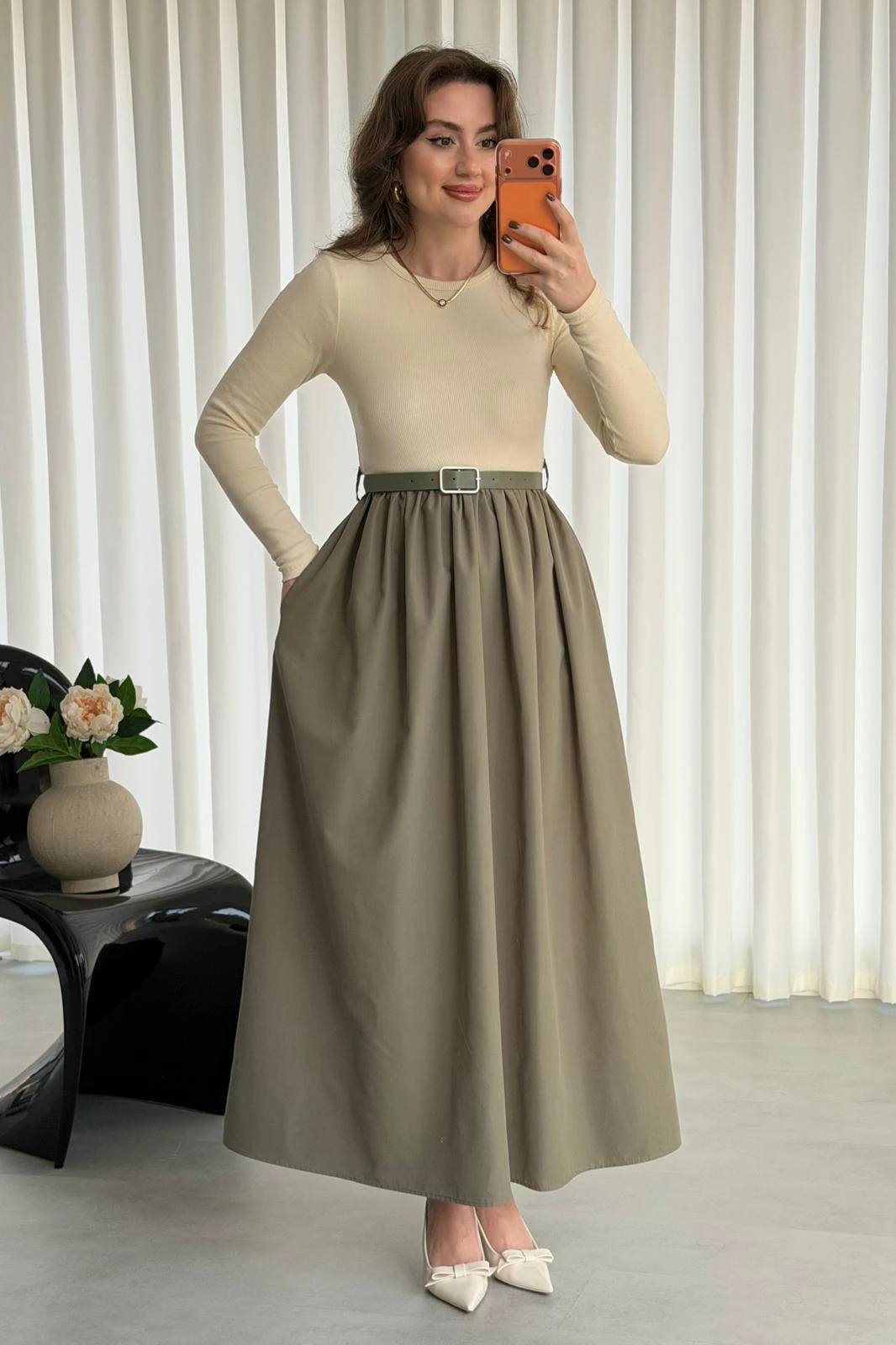 Kemerli Poplin Detay Elbise