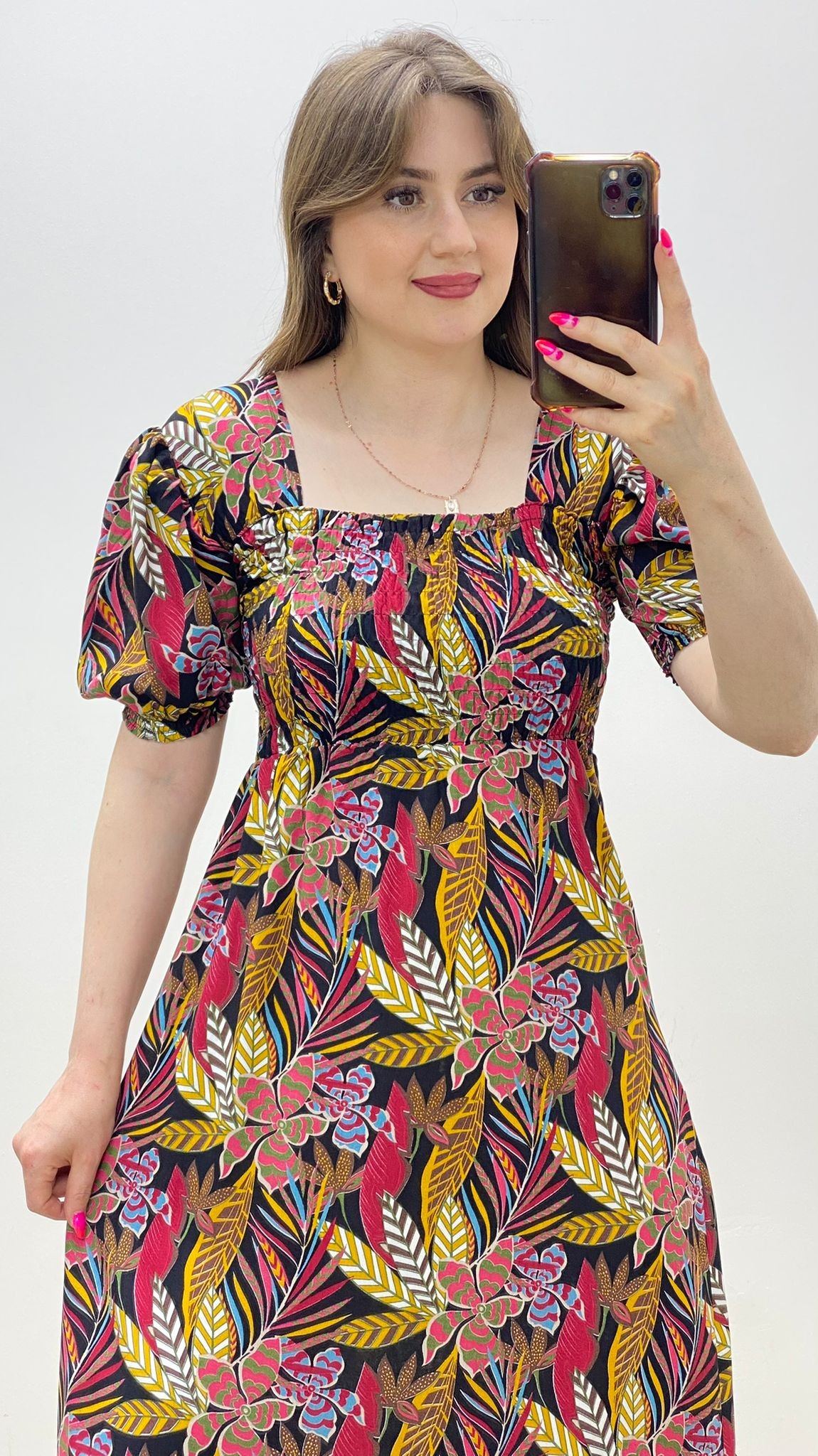 Gipeli Yaprak Elbise Siyah