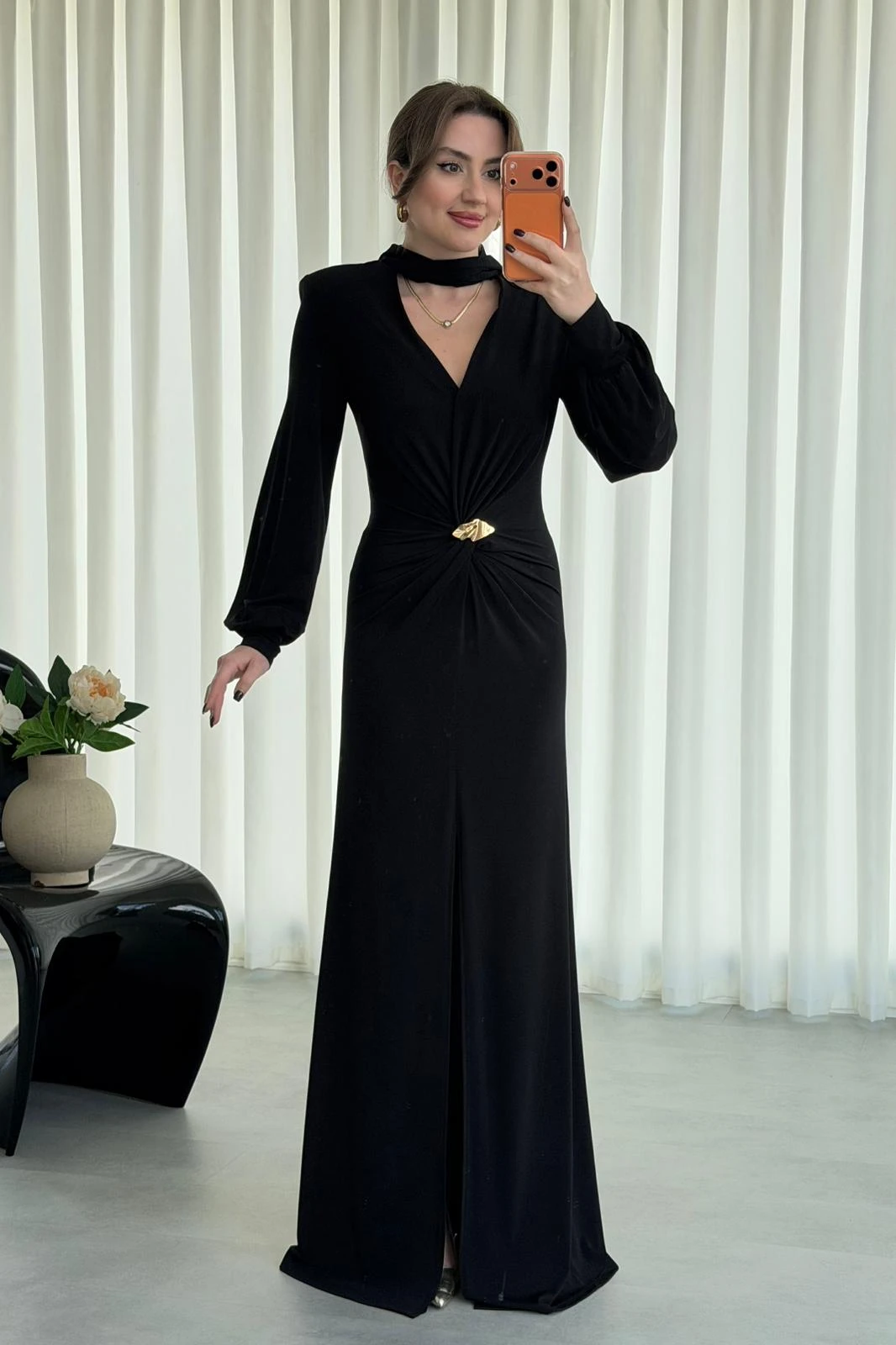 Şal Detaylı Tasarım Elbise