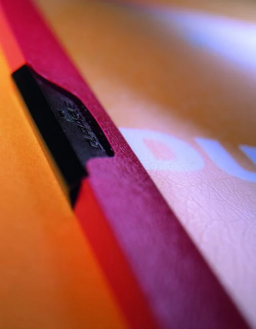 Durable Sıkıştırmalı Dosya Duraclıp 2200 30 Sf Kapasiteli Kırmızı 2200-K