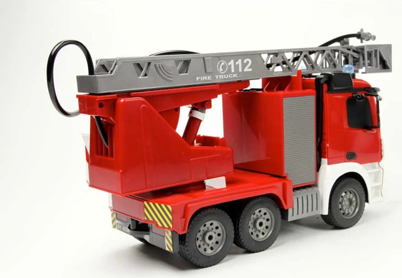 Vardem Mercedes Benz Kumandalı Ful Fonksiyon Şarjlı İtfaiye 7675