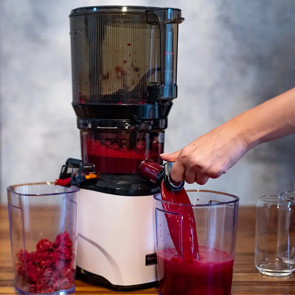 AUTO10S Hands-Free Slow Juicer
