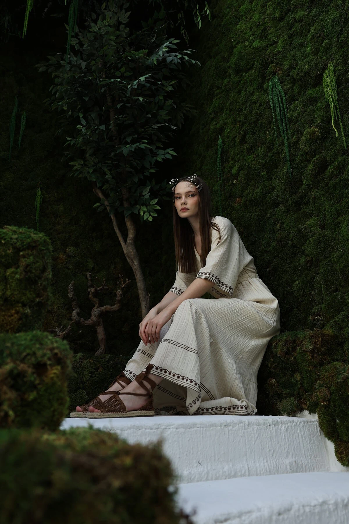 NAKIŞLI MUSLİN ELBİSE