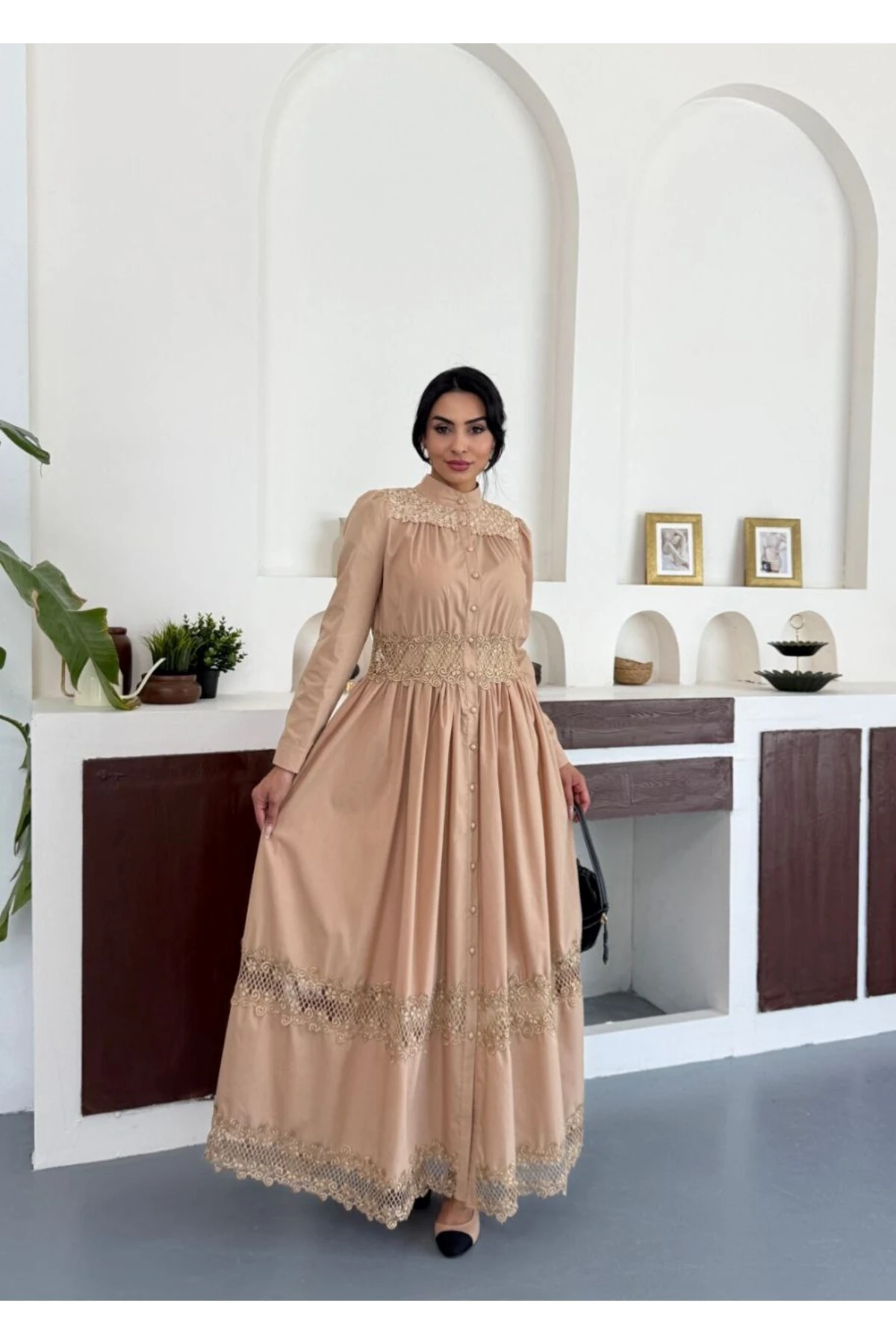 İthal Poplin Kumaş &Dantel Detaylı Elbise (Astarlı)