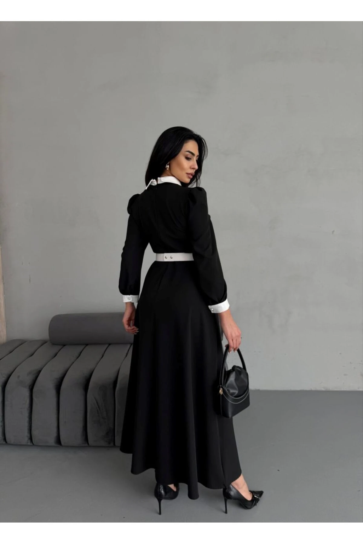 Atlas Kumaş Elbise (Kemer Dahildir)