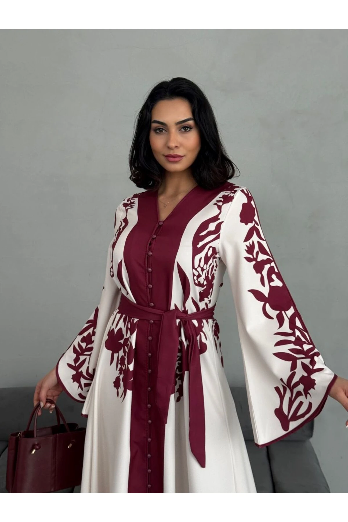 Atlas Kumaş Elbise (Kuşak Dahildir)