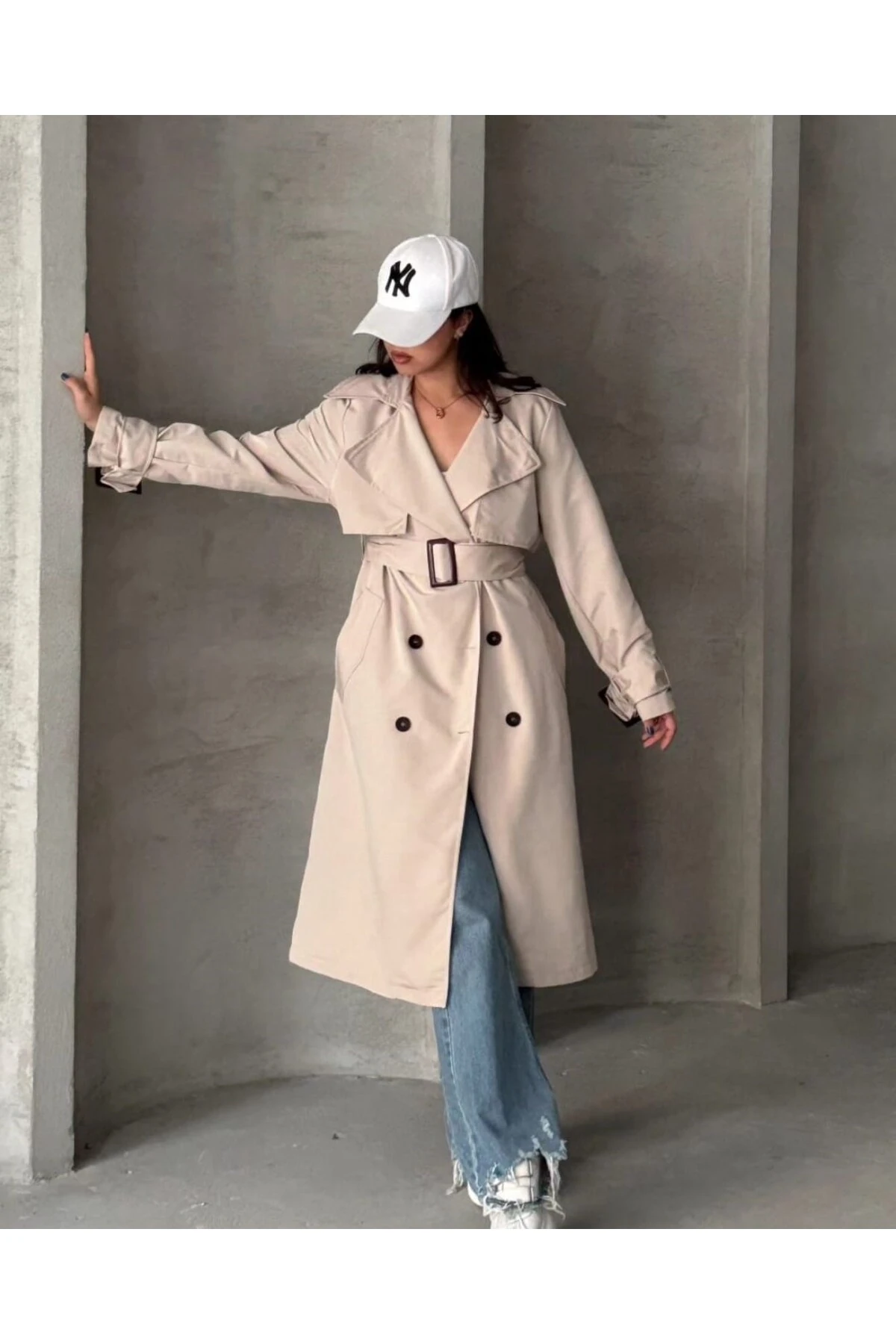 Oversize Kuşaklı Kadın Mevsimlik Şık Trençkot Dış Giyim image