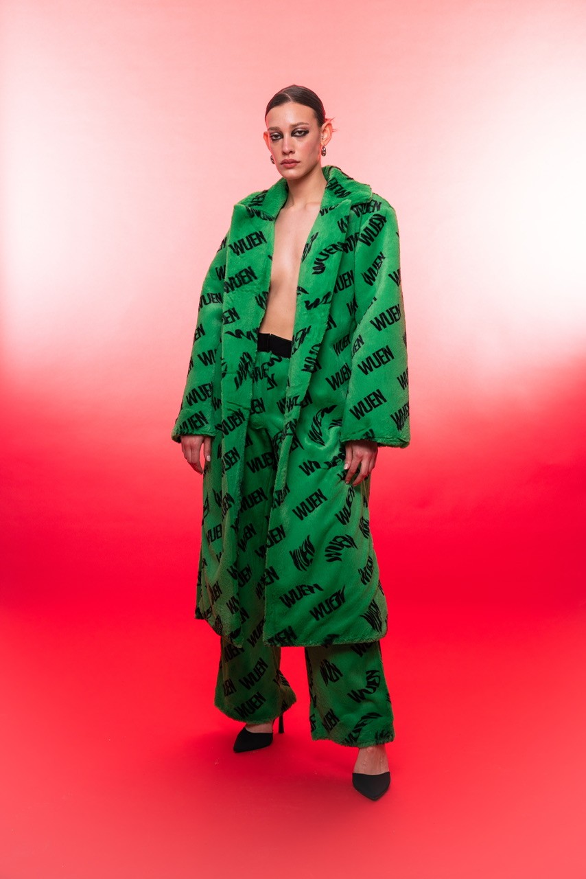 WUEN GREEN LONG FUR COAT