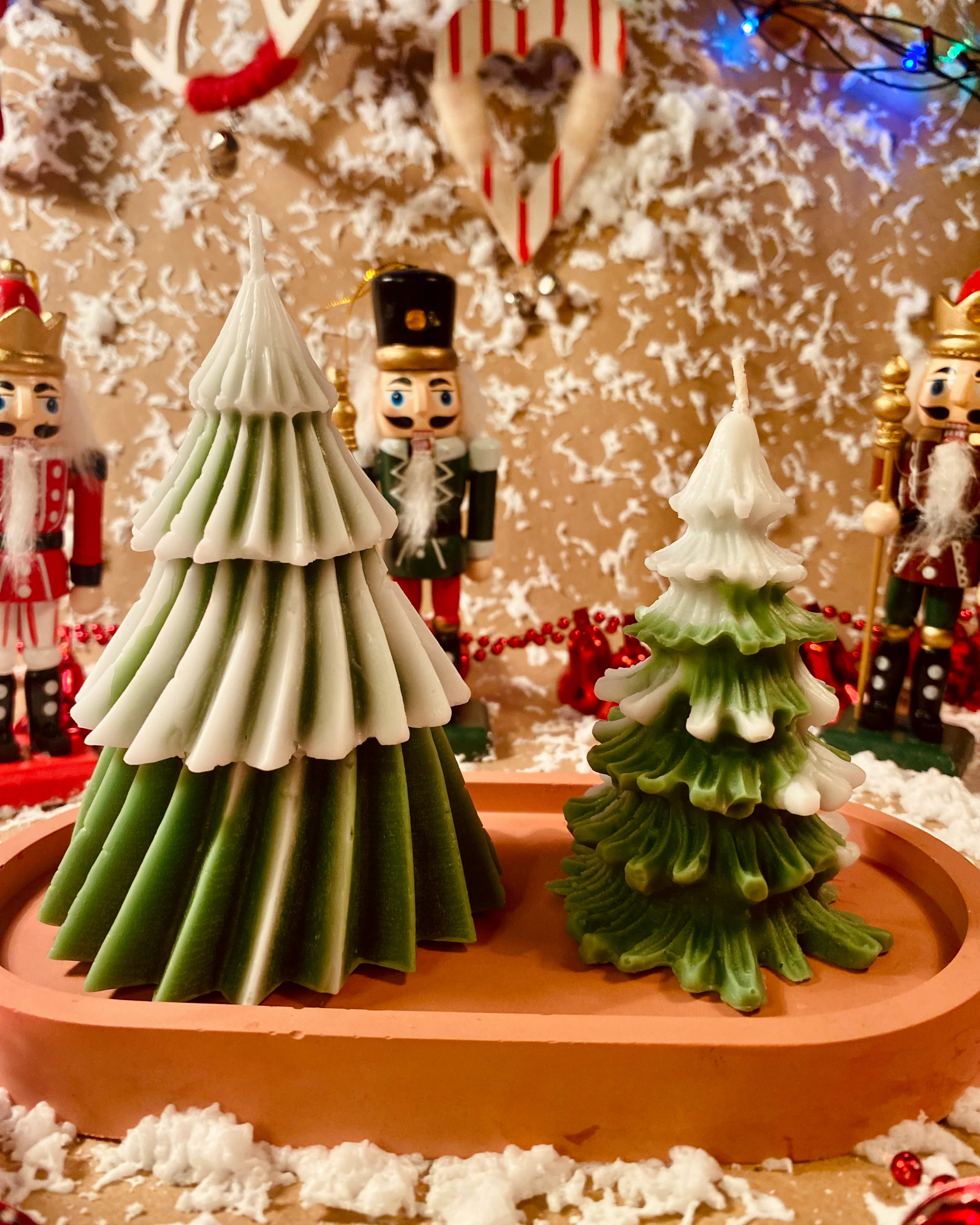 Yılbaşı Çam Mum Seti – Büyük & Mini Ağaç Tasarım / El Yapımı Soya Mum