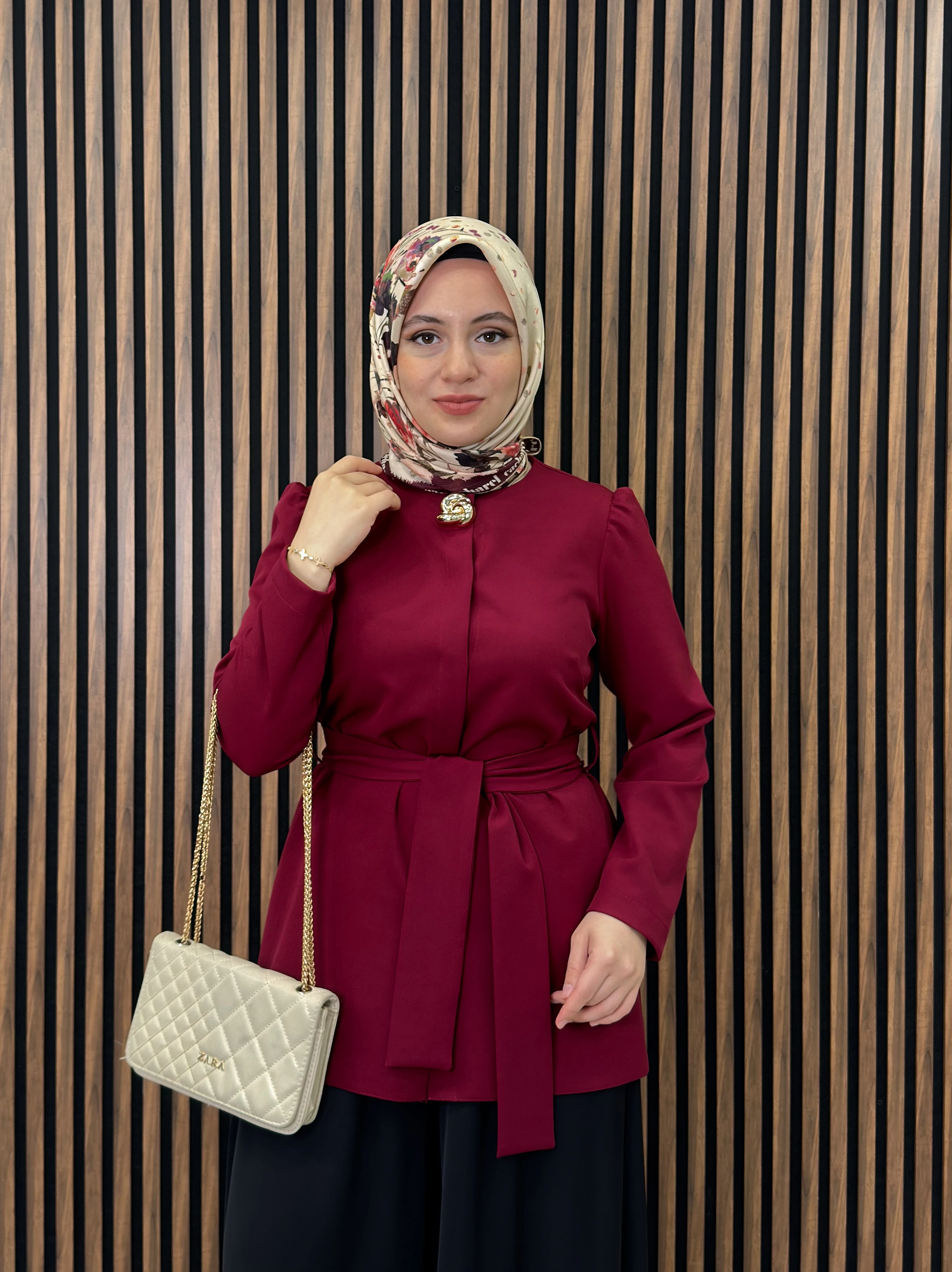 Gold Düğmeli Kemerli Ceket