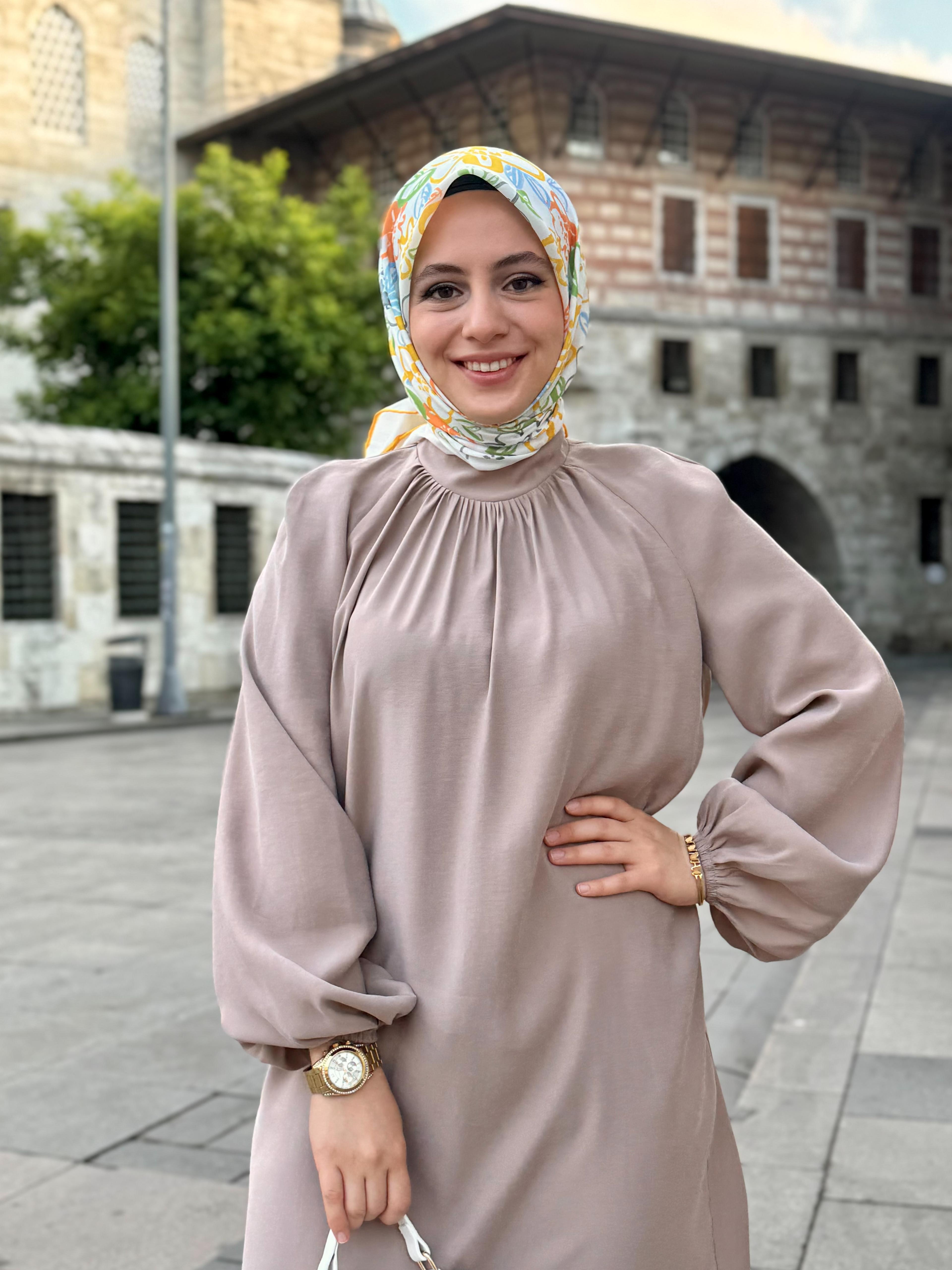Yaka Detaylı Reglan Kollu Modal Takım