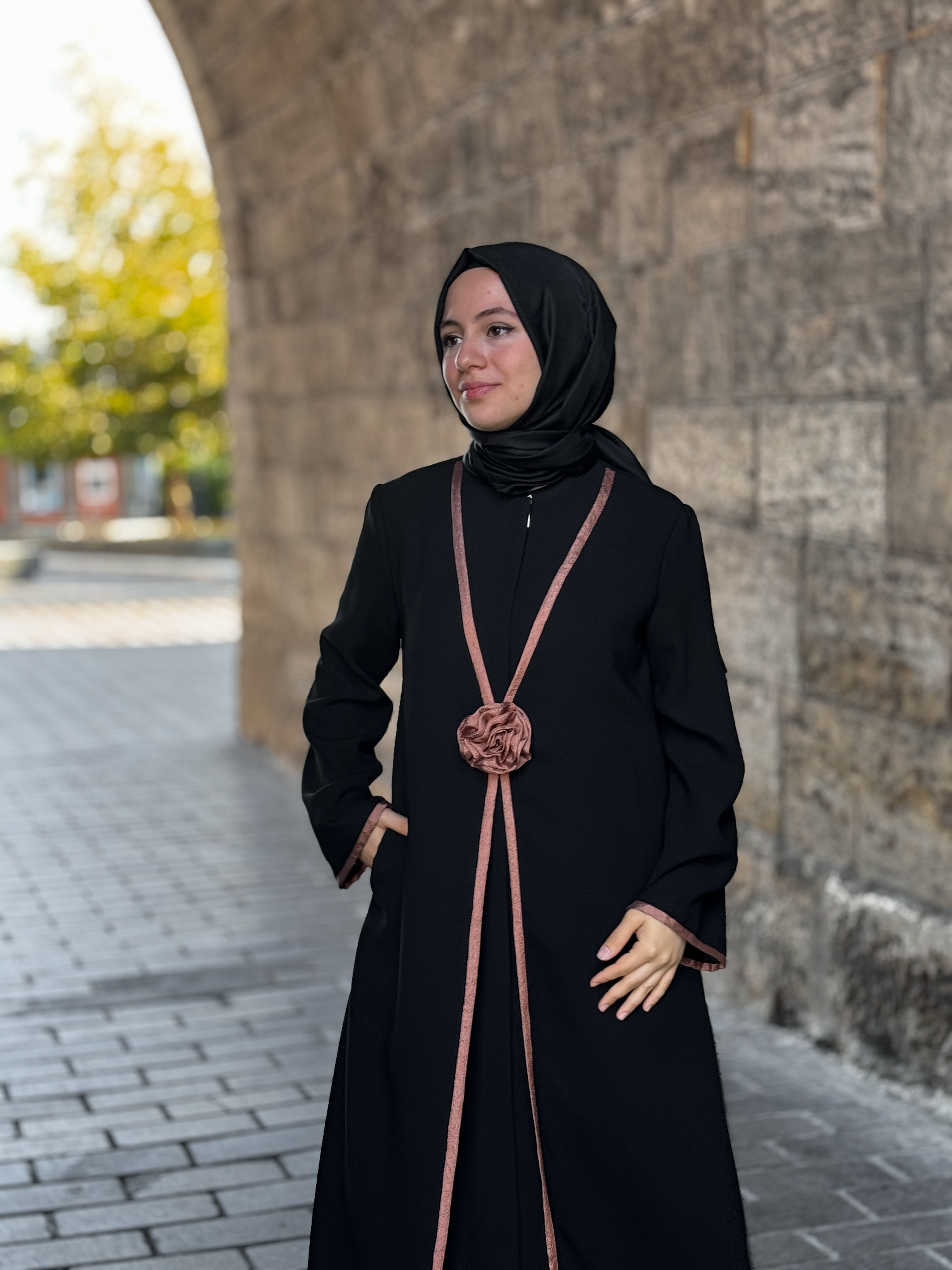 Bala Bakır Biyeli Kapaklı Ferace