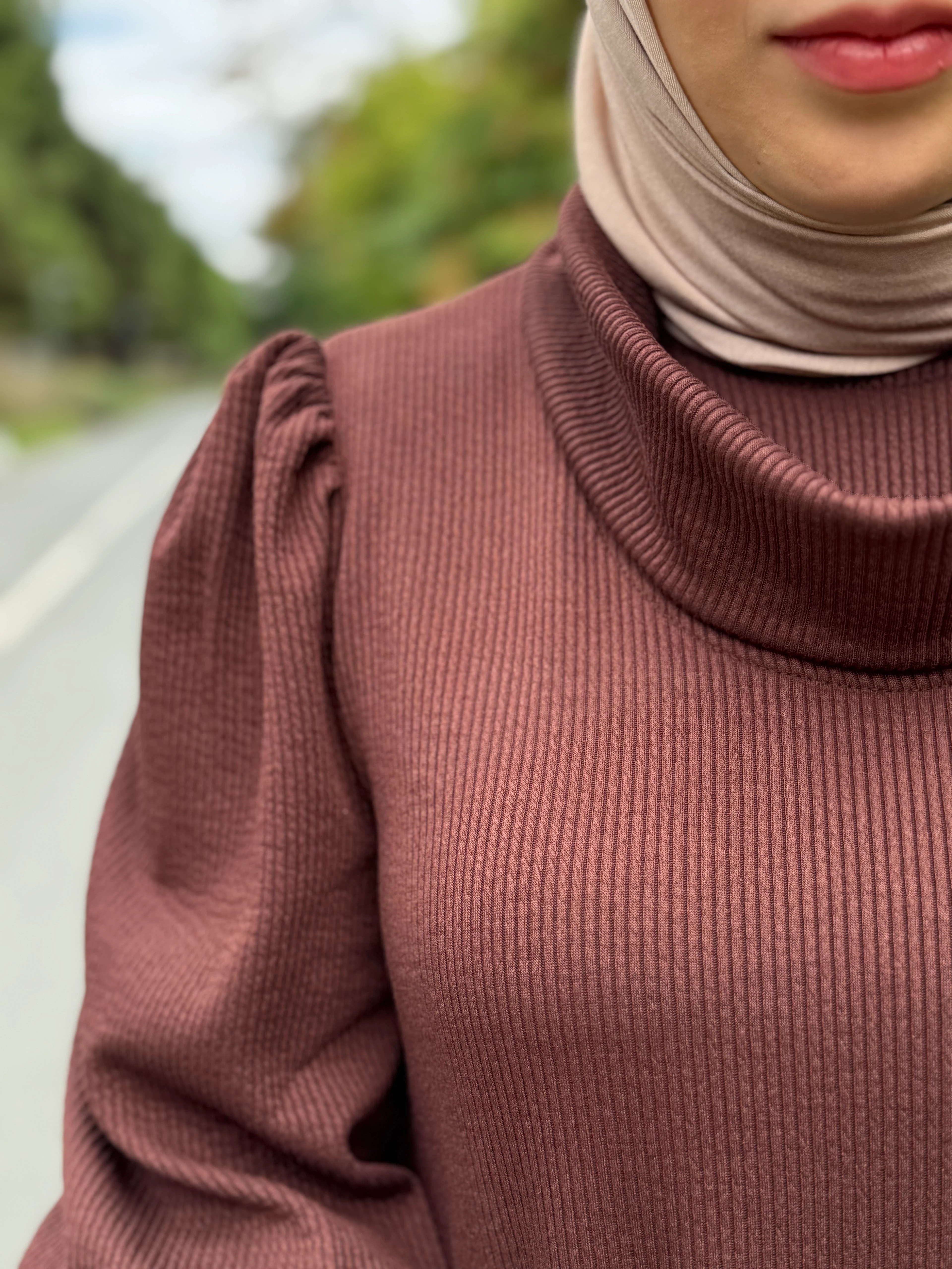 Devrik Yakalı Örgü Takım