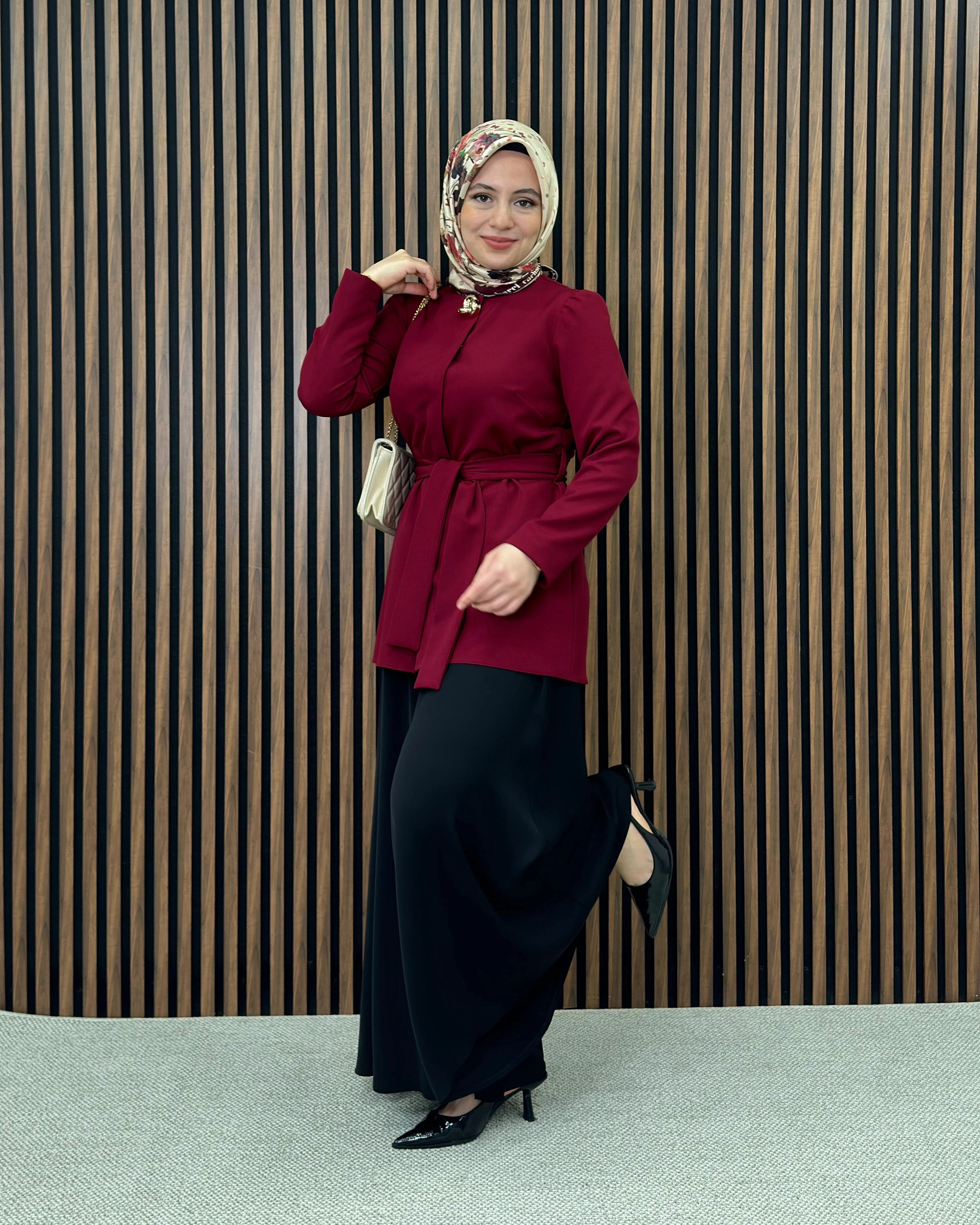 Gold Düğmeli Kemerli Ceket