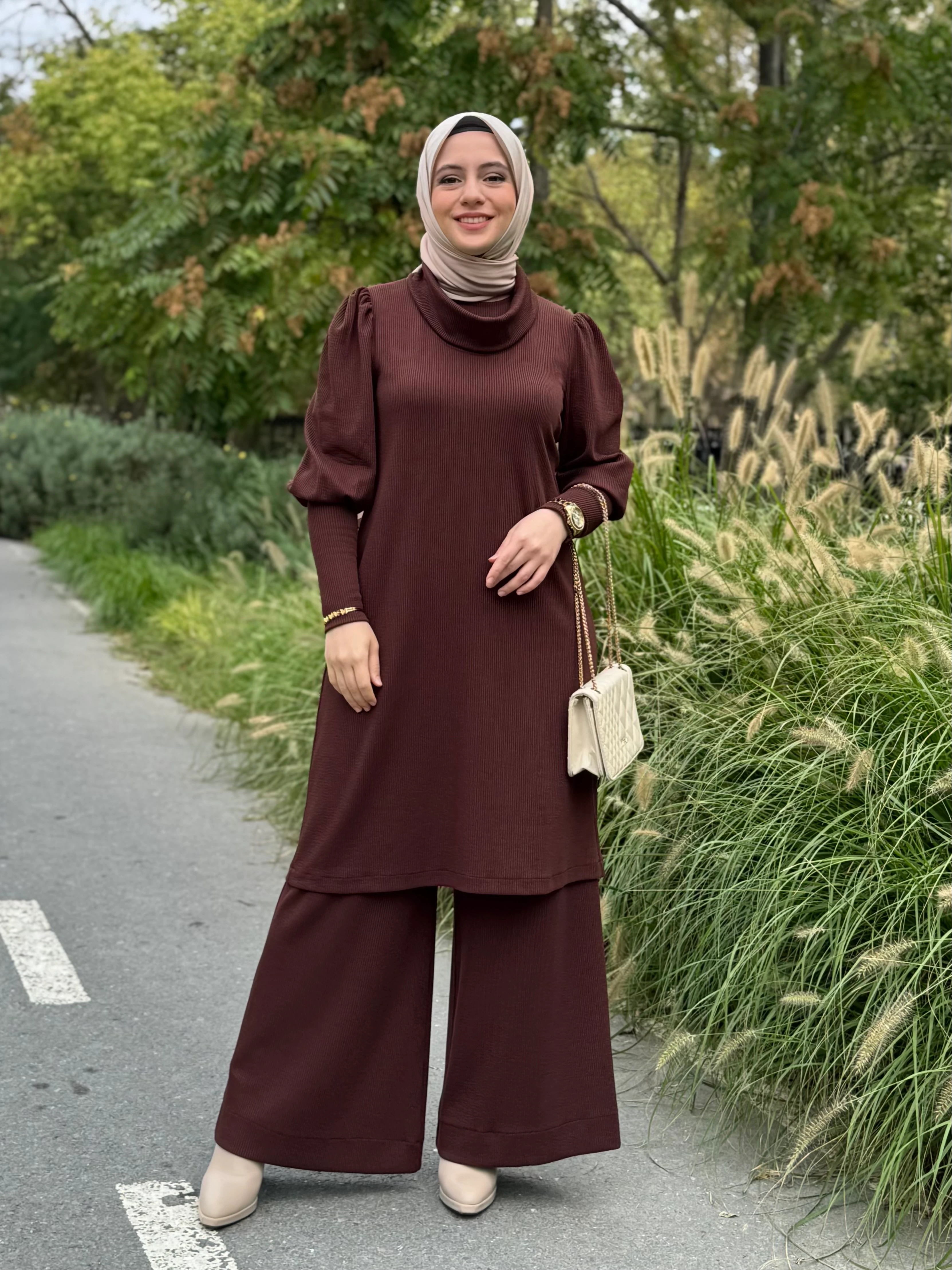 Devrik Yakalı Örgü Takım