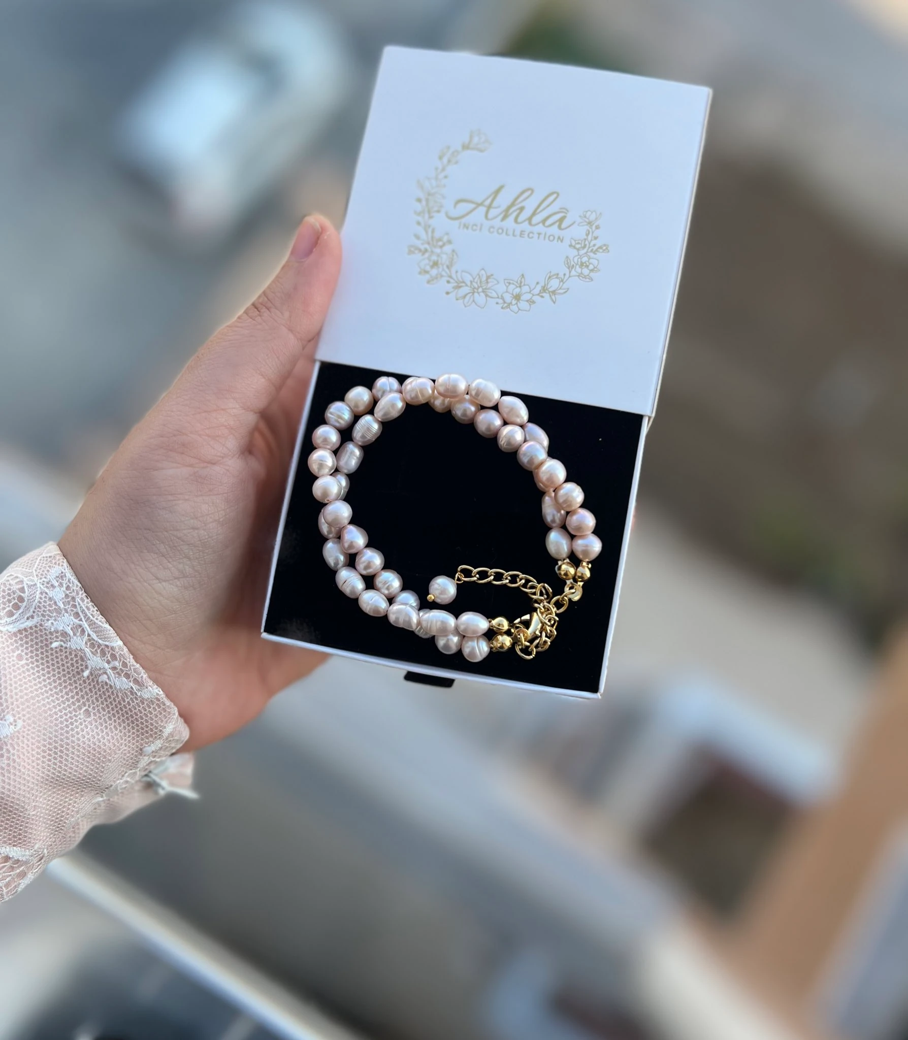 PEMBE DOLAMA BİLEKLİK