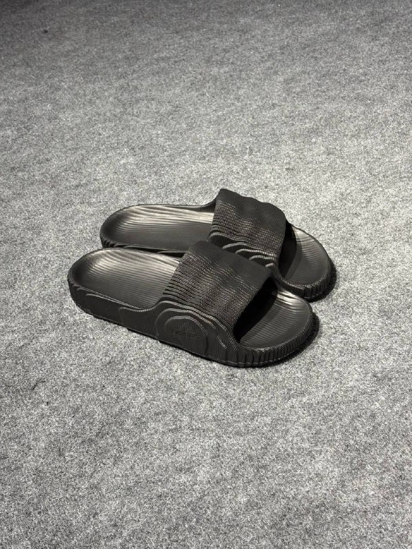 Adilette