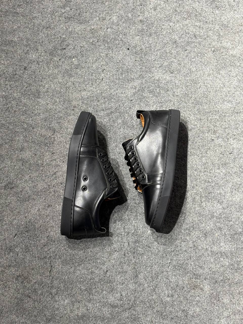 Kırmızı Tabanlı Sneaker
