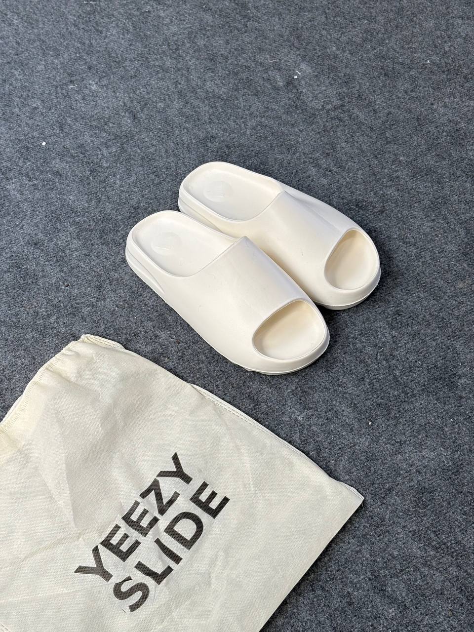 Yeezy - Beyaz