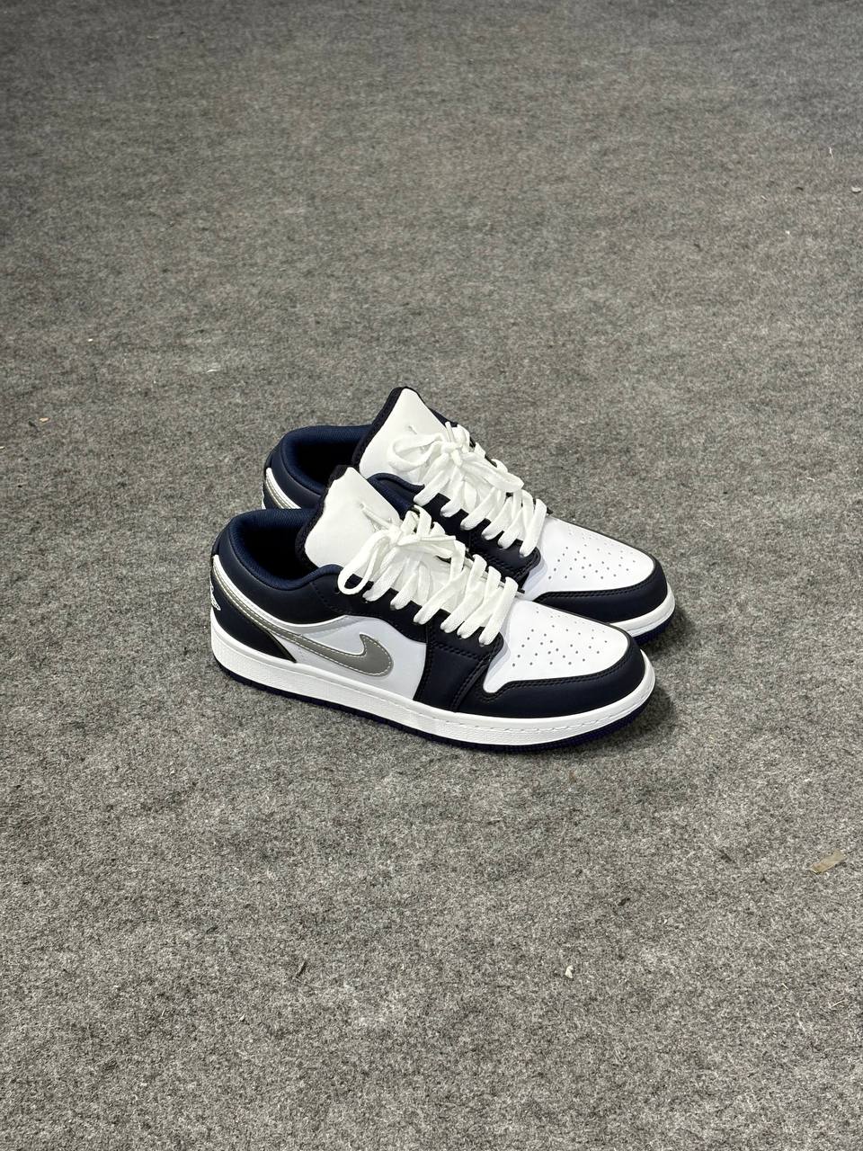 Air Jordan Low 1 - Midnight Blue