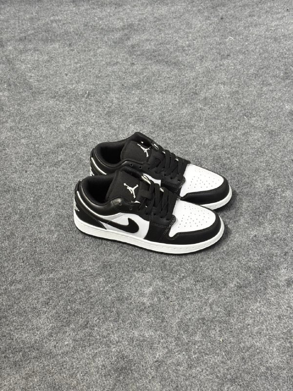 Air Jordan Low 1 - Panda
