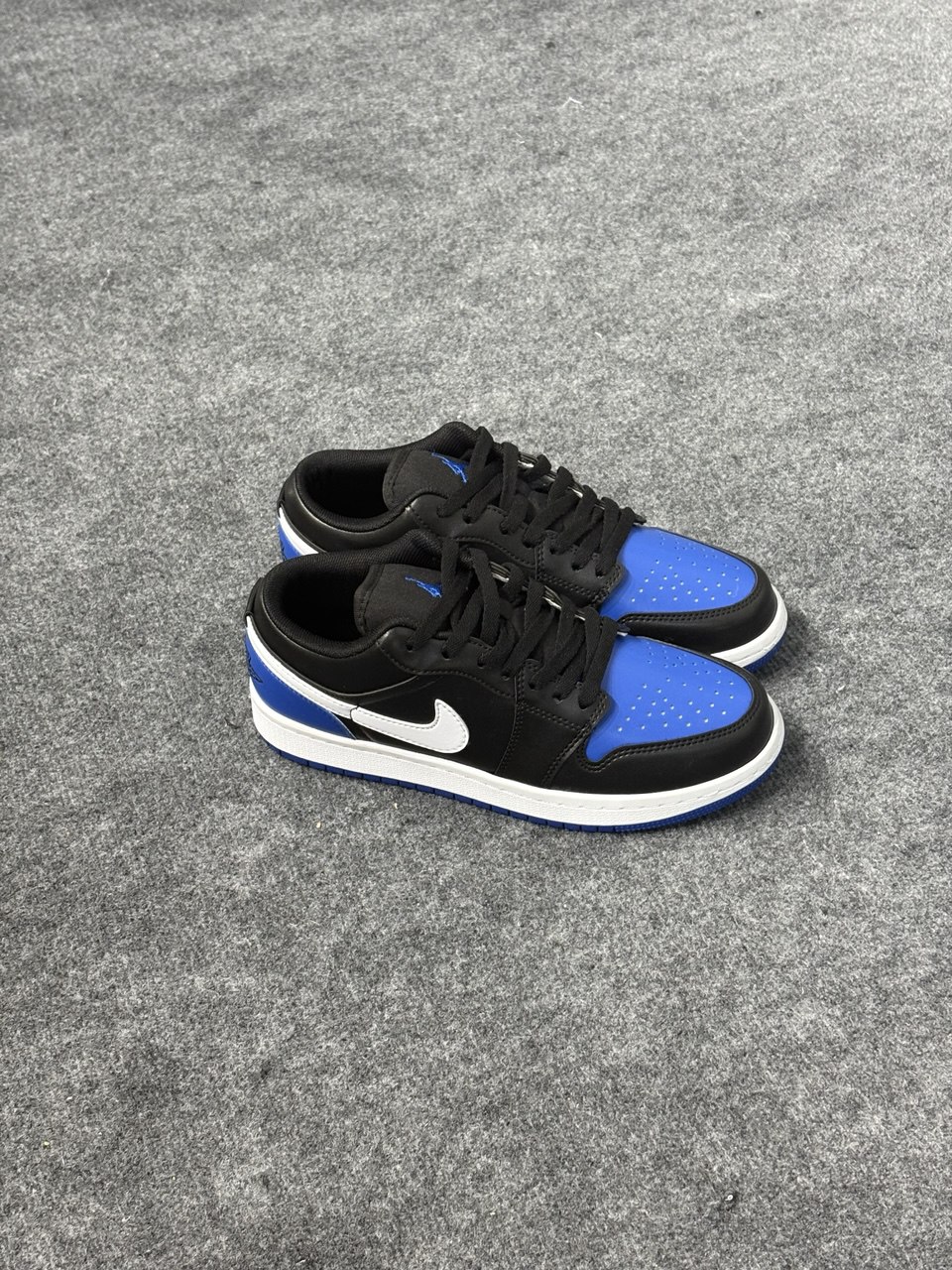 Air Jordan Low 1 - Dark Blue Black