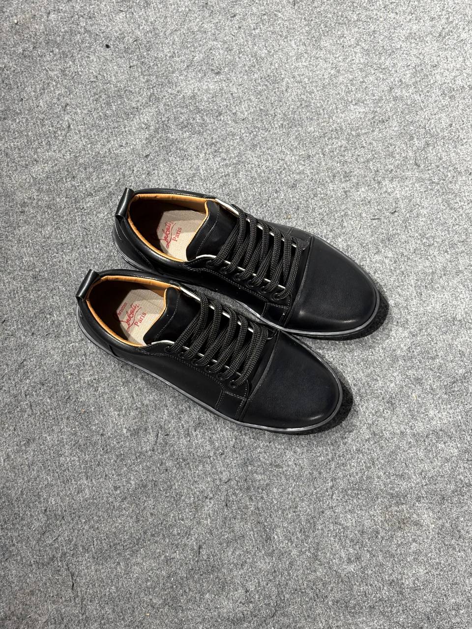 Kırmızı Tabanlı Sneaker