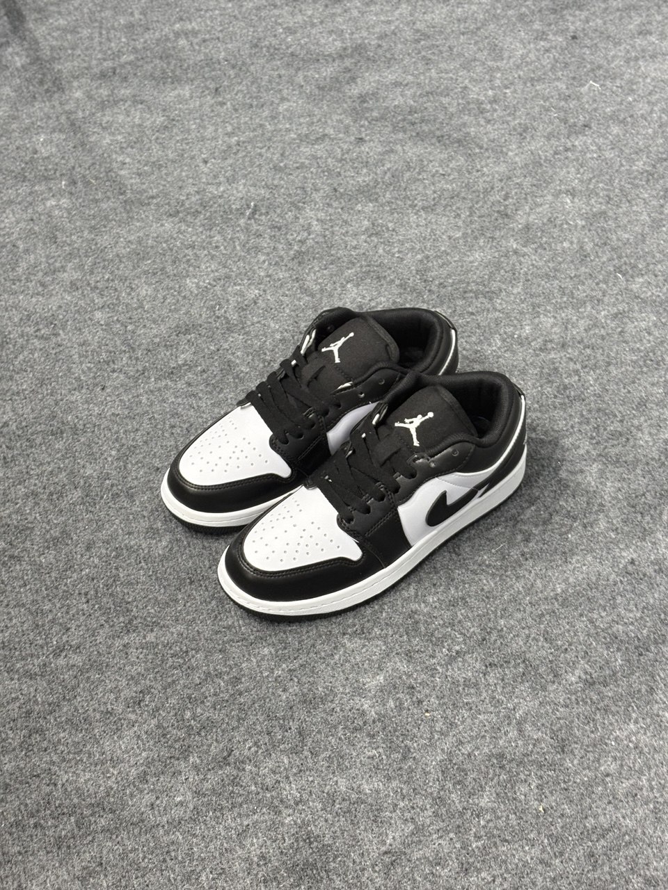 Air Jordan Low 1