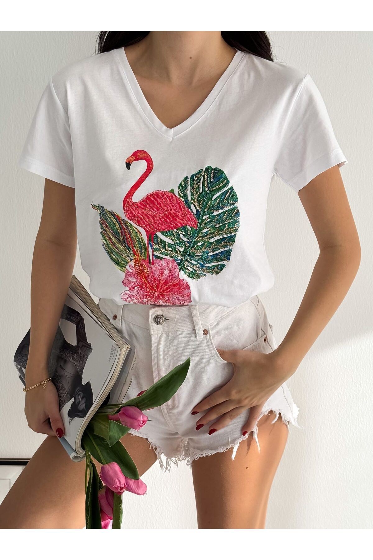 Kadın Yeni Sezon %100 Pamuk Flamingo Yaprak Desenli İşlemeli T-shirt